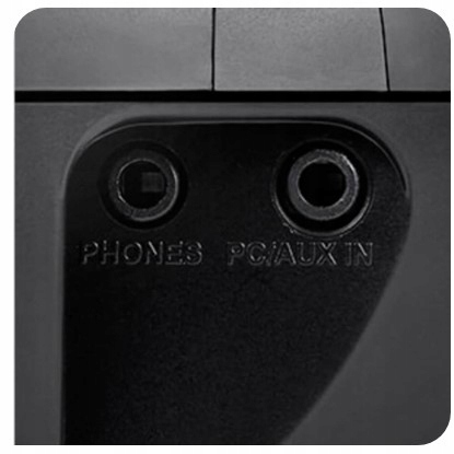 BOOMBOX PRZENOŚNE RADIO FM PLL CD MP3 USB AUX IN WYJŚCIE SŁUCHAWKOWE Funkcje odtwarzanie płyt CD