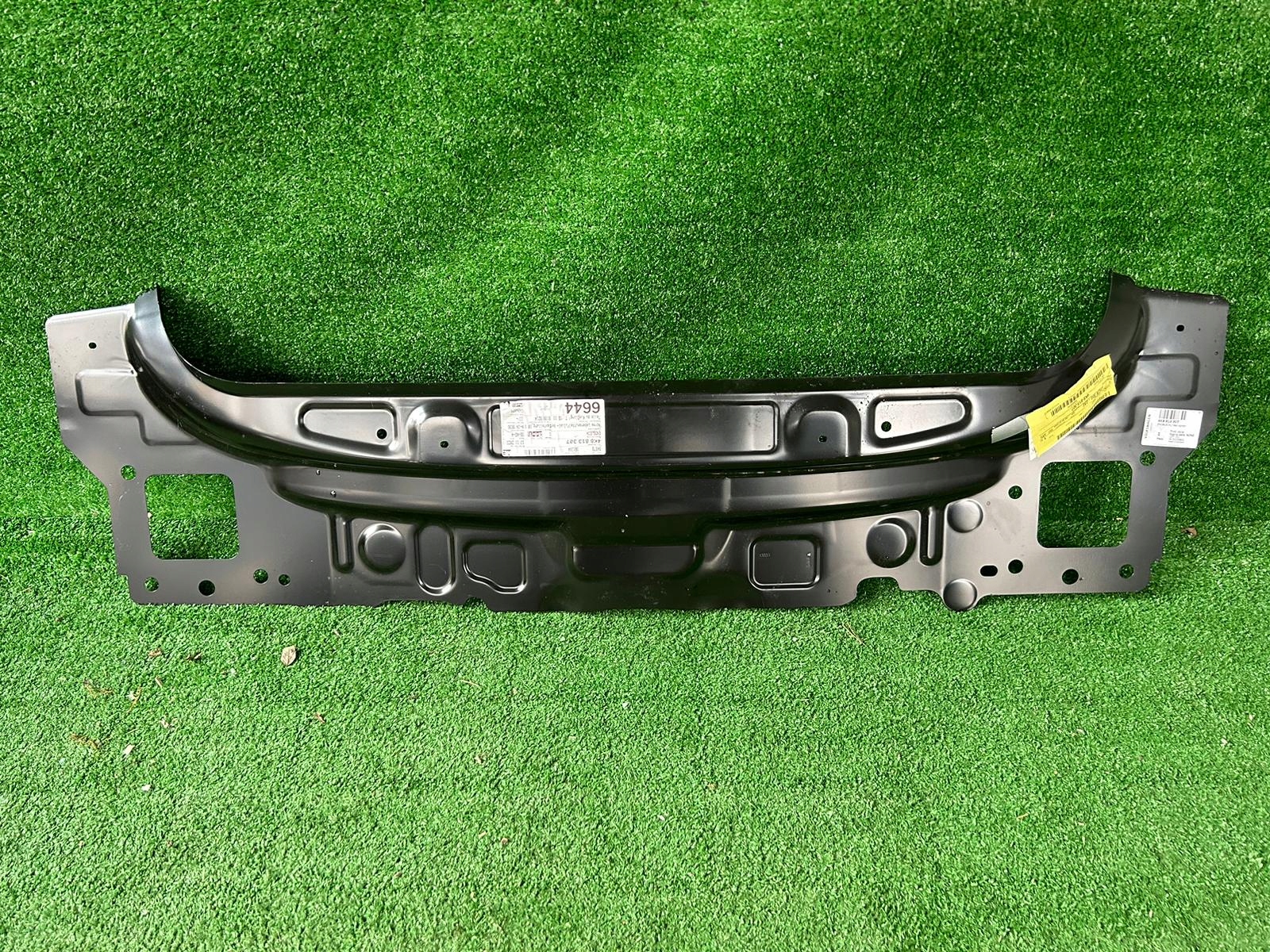 Audi A7 S7 RS7 pas tylny 2017-