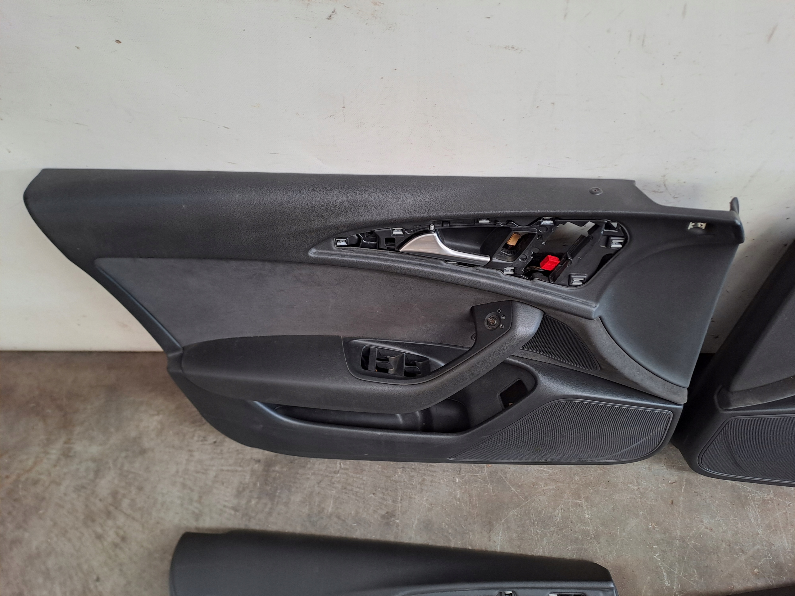 side alkaline sedan kpl Audi A6 C7