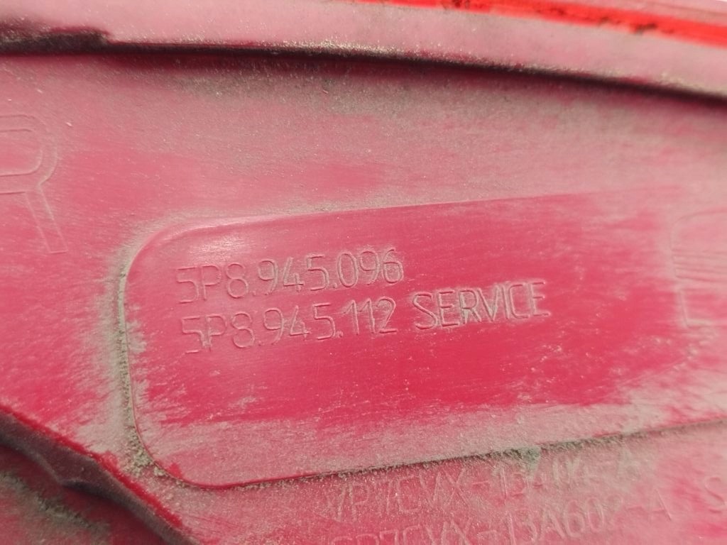 Seat Altea XL light right rear part rear 5P8945096