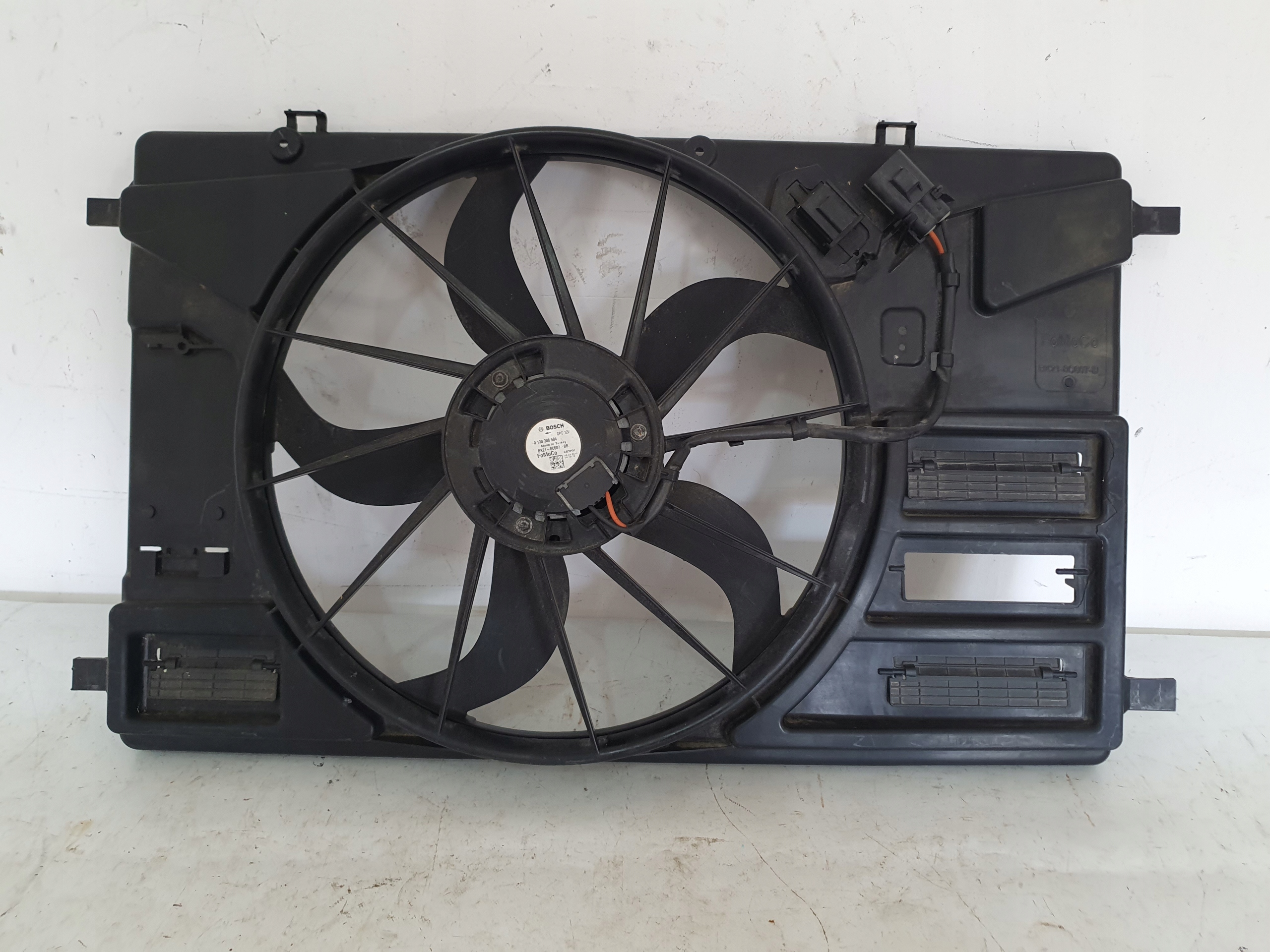 FORD TRANSIT CUSTOM 2.2 TDCI WENTYLATR radiator BK21-8C607-B