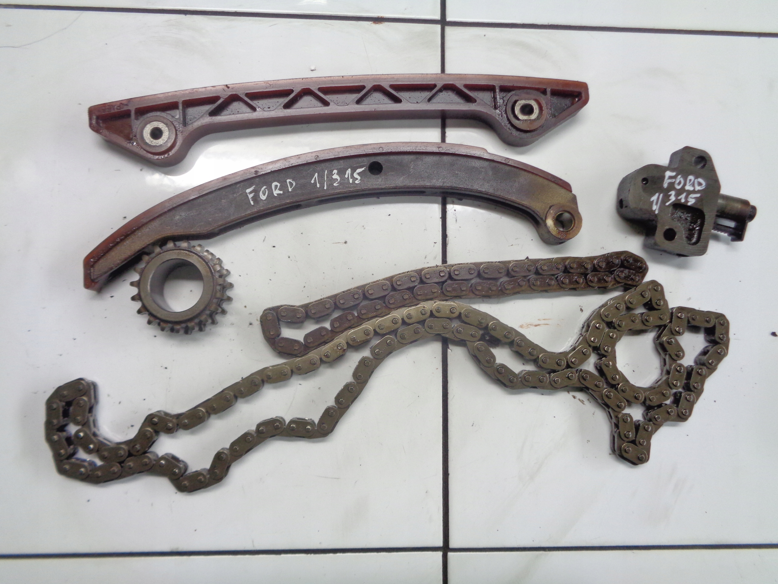 FORD MONDEO MK4 2.0 AOBA Support LANCUCH Distribution