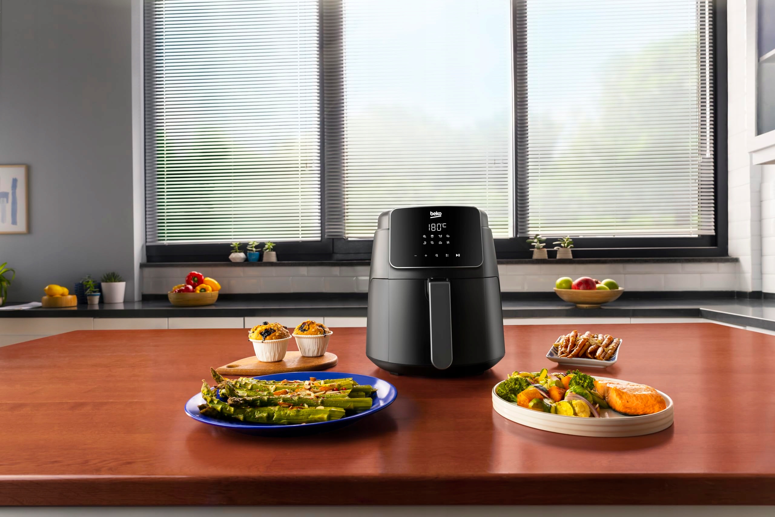 BEKO FRL2244B Cyfrowa Frytkownica Beztłuszczowa 1500W 8 Programów 4,7L — miniatura 5