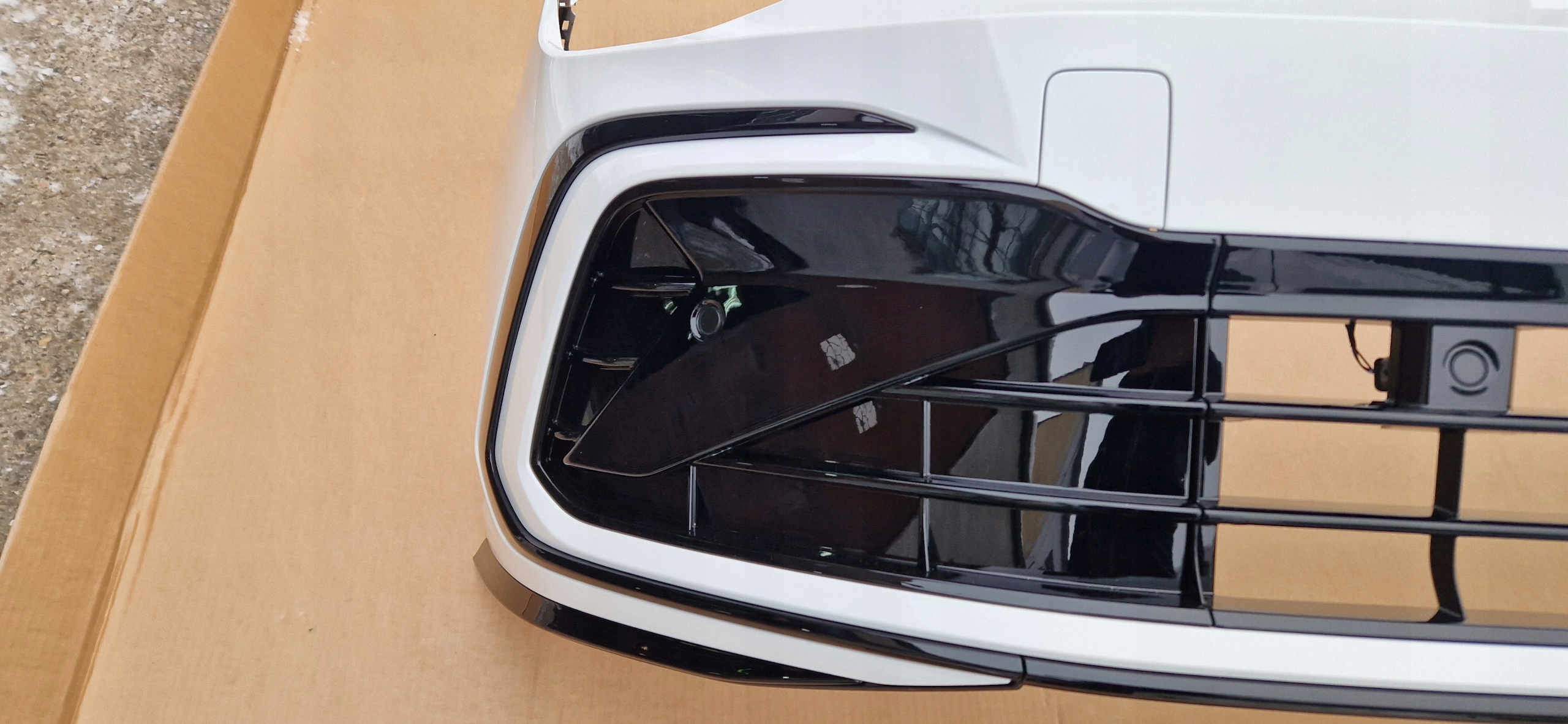 bumper VW GOLF 8 VIII R-LINE W colour LC9A new complete IDEAL