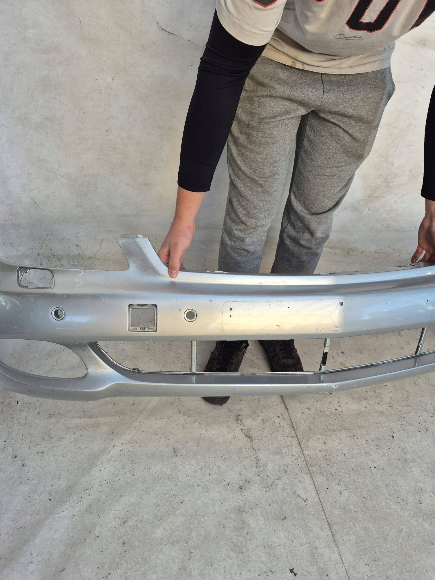 MERCEDES CLS W219 04- bumper front front SPR PDC A2198800040