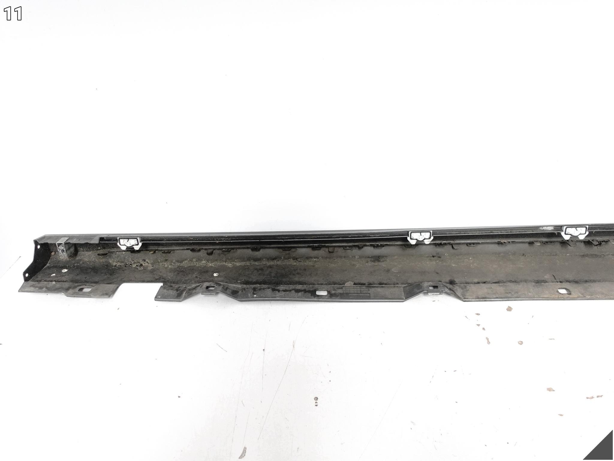 MERCEDES CLA II C118 AMG 19-25 threshold moulding threshold cap accessories right