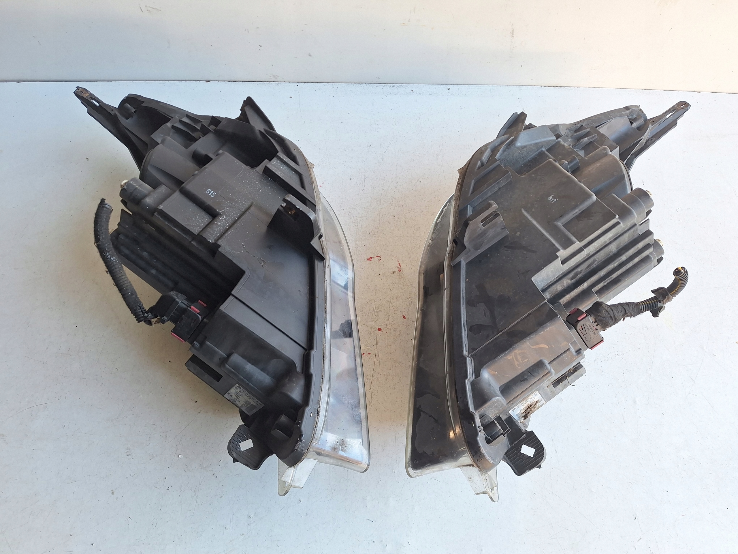 OPEL INSIGNIA A LIFT 13-17 light right + LED UK