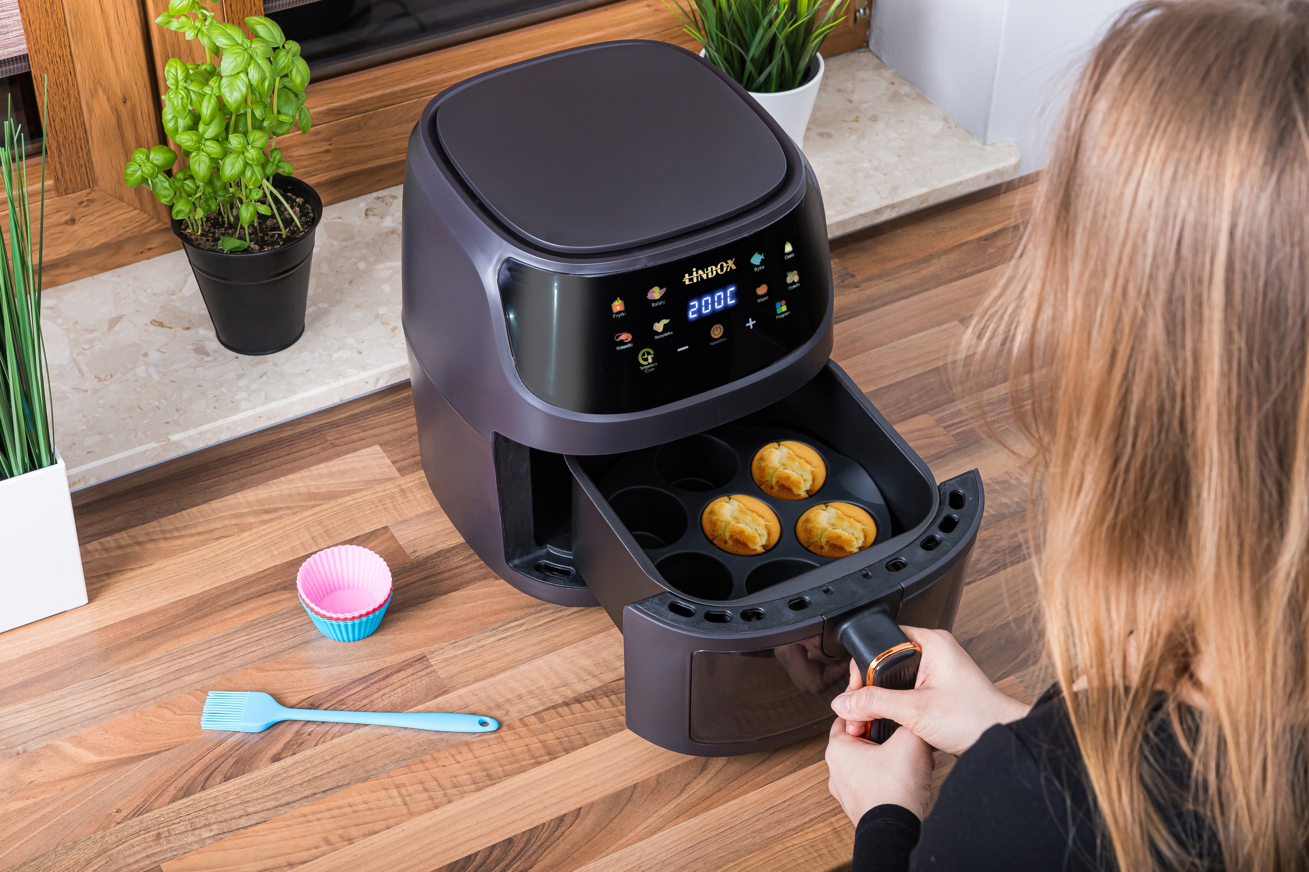 POLSKA FRYTOWNICA BEZTŁUSZCZOWA AIR FRYER 5502 + AKCESORIA Model 5502