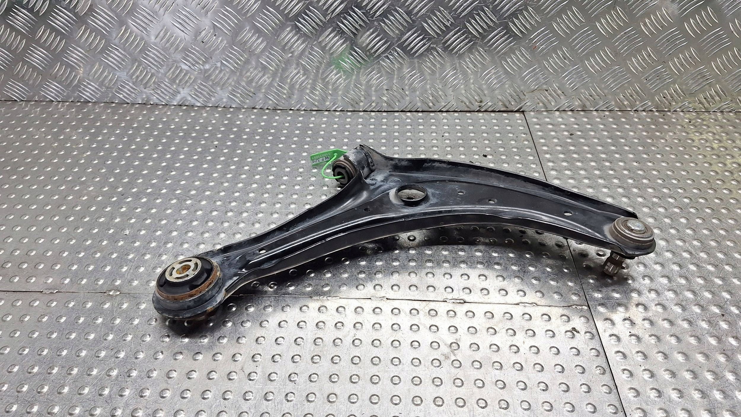 arm left front H1BC-3051L FORD FIESTA MK8