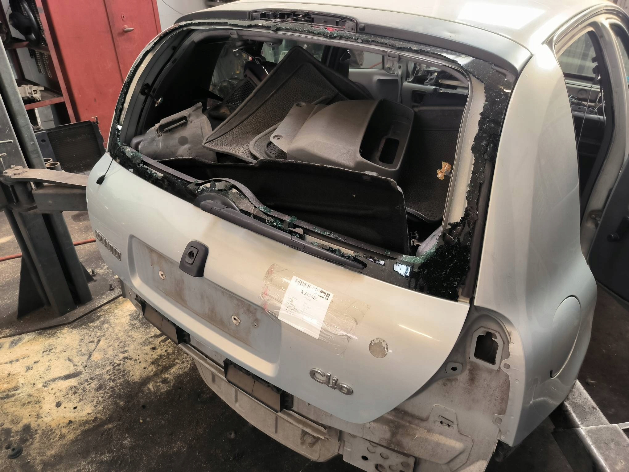 trunk door MV632 RENAULT CLIO II
