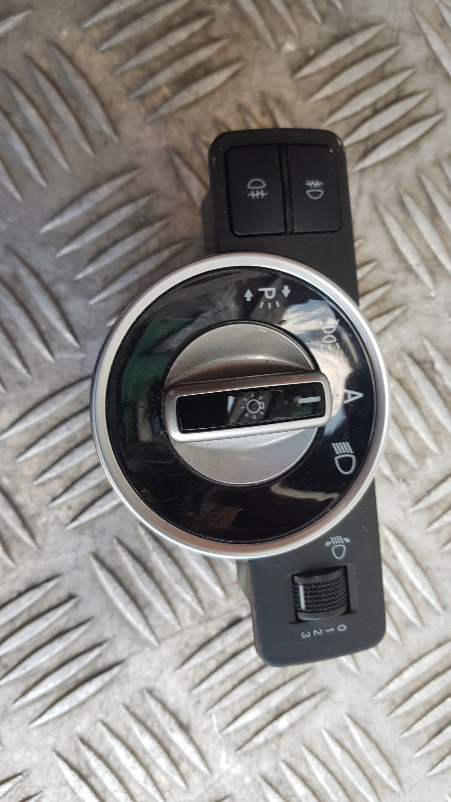 MERCEDES W204 light switch switch REGULACJA