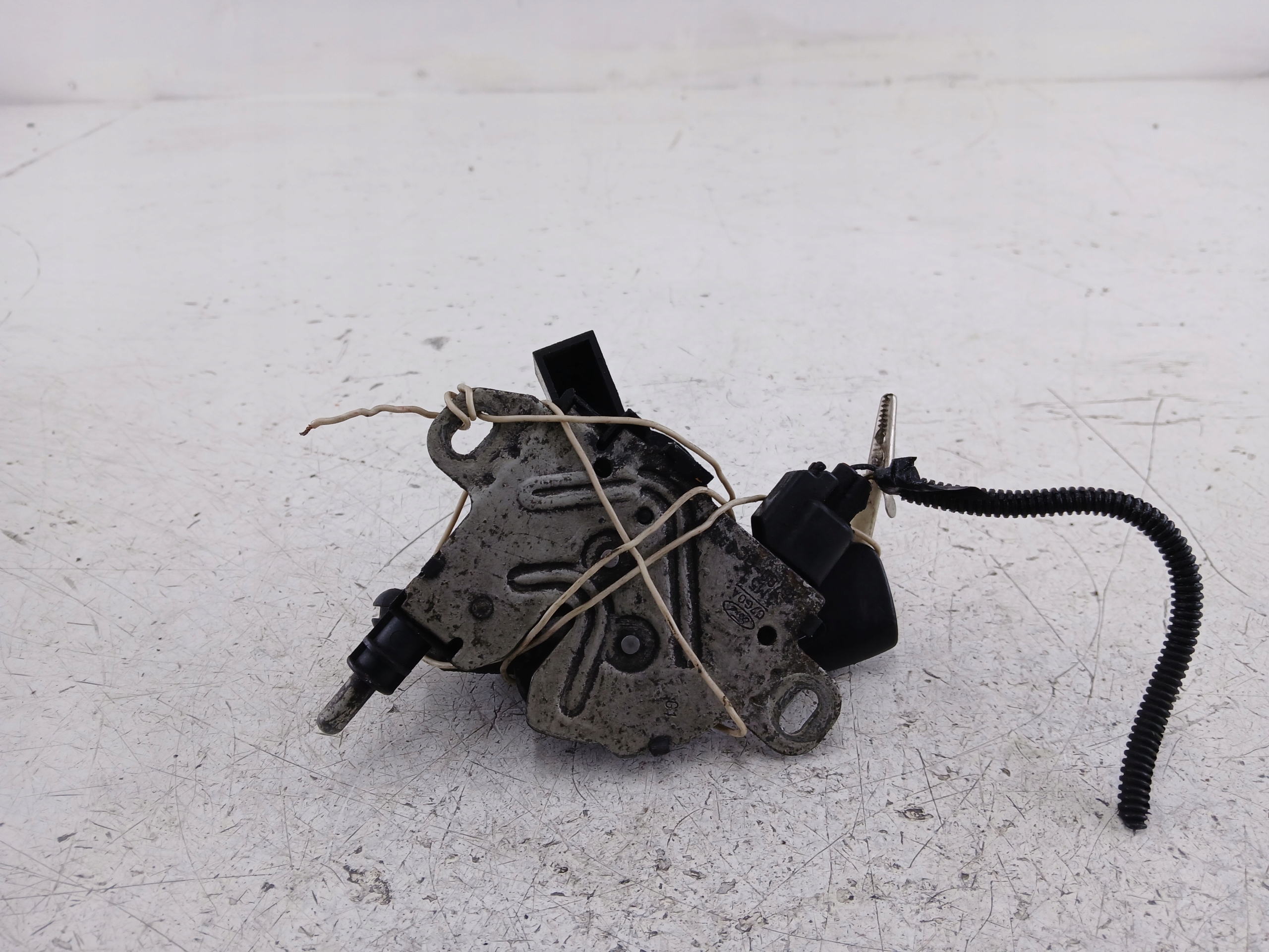 FORD FOCUS MK2 bonnet latch lock RYGIEL key