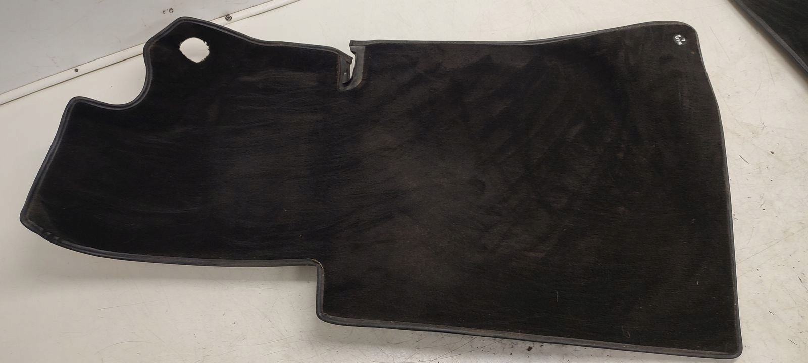 mats floor front front Mercedes W124 2,2b