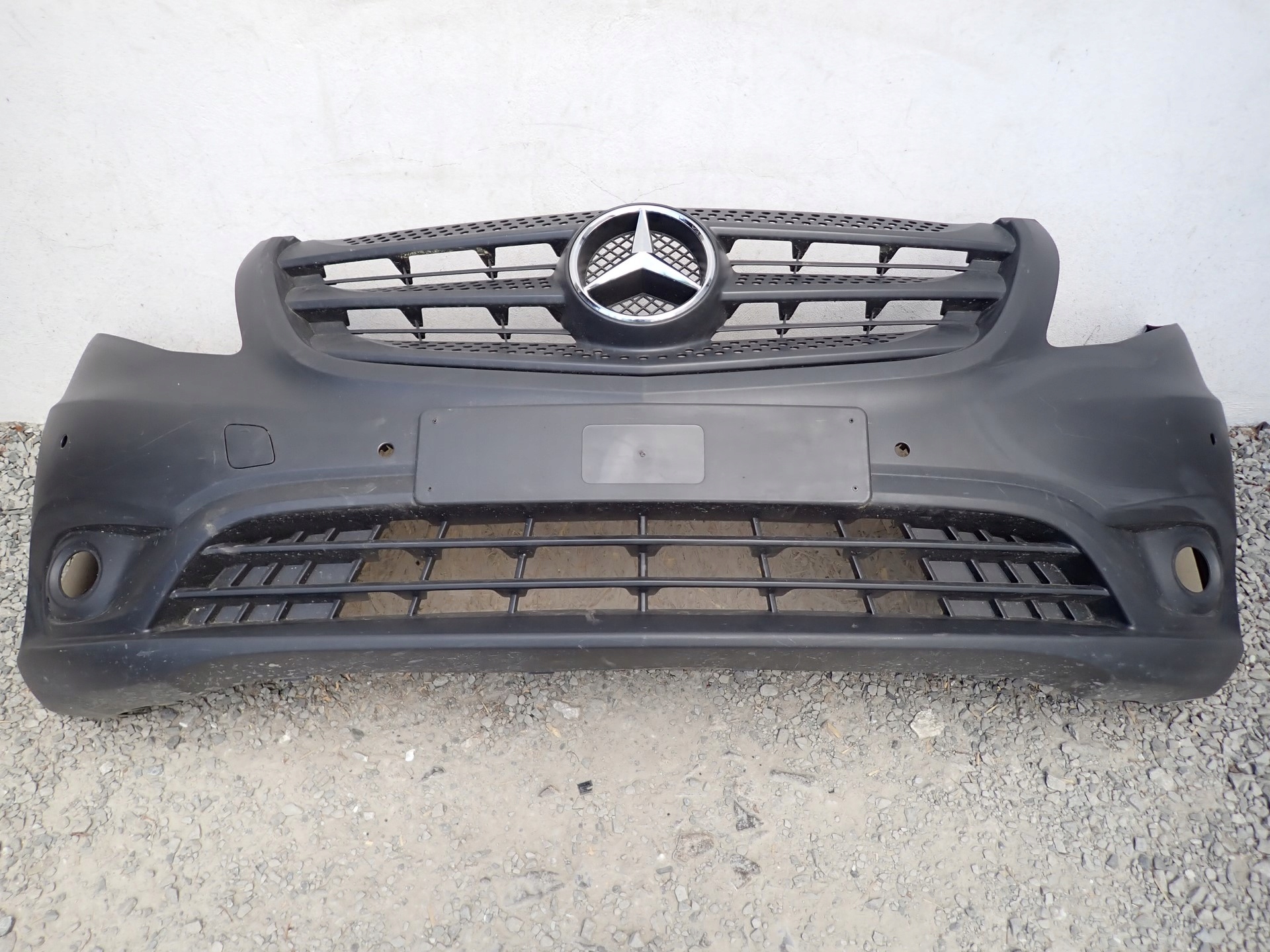 nárazník předek přední MERCEDES VITO 447 2014