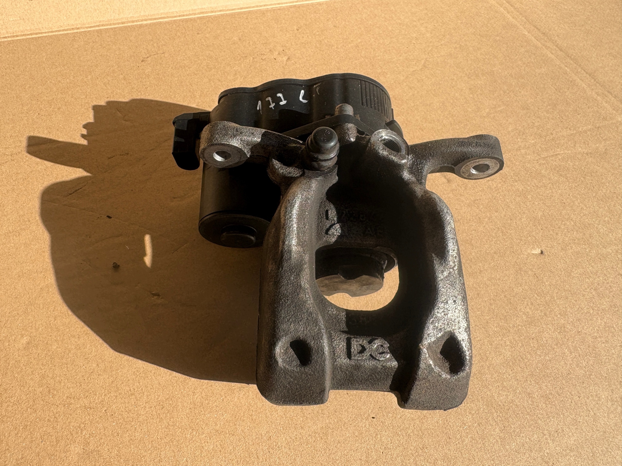 MERCEDES A class W177 caliper brake left rear part A2474230198