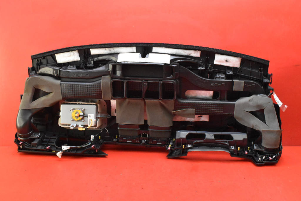 dashboard instrument panel console cockpit airbag EU TOYOTA AURIS 2 II 12-15