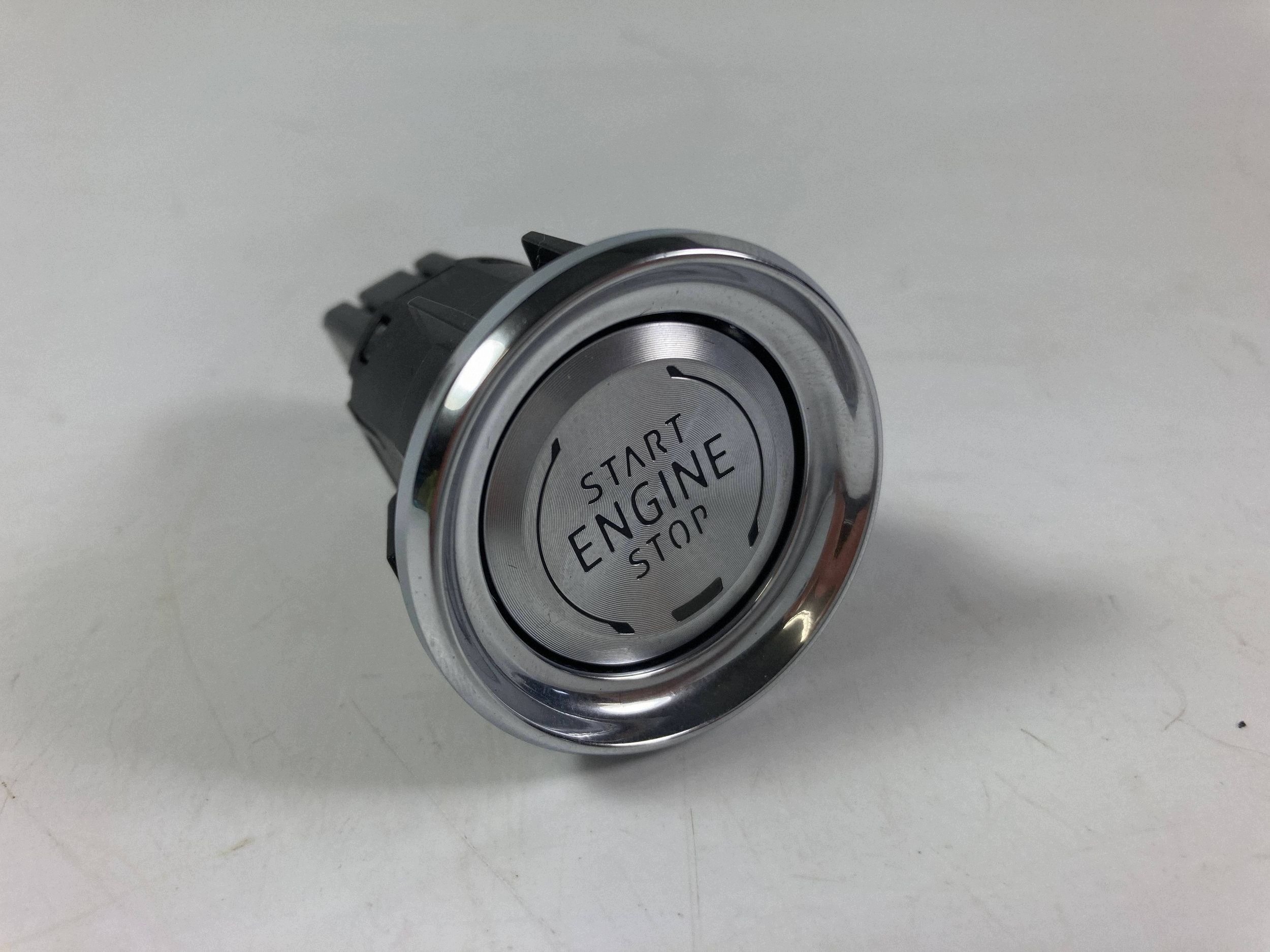 Chevrolet Corvette C8 bouton zaplonu start stop 2026 OEM