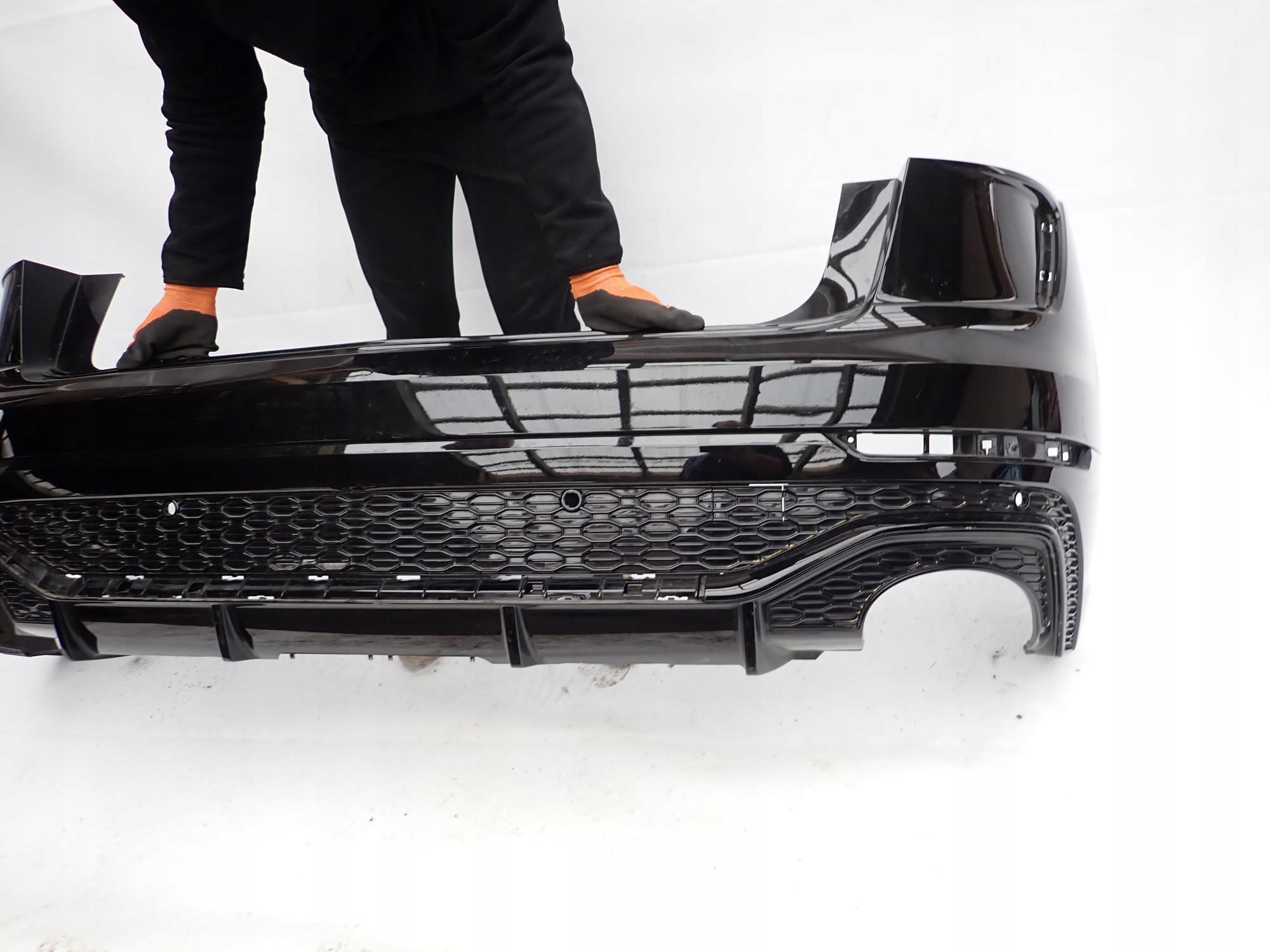 AUDI RS Q8 RSQ8 20-> bumper rear part rear PDC