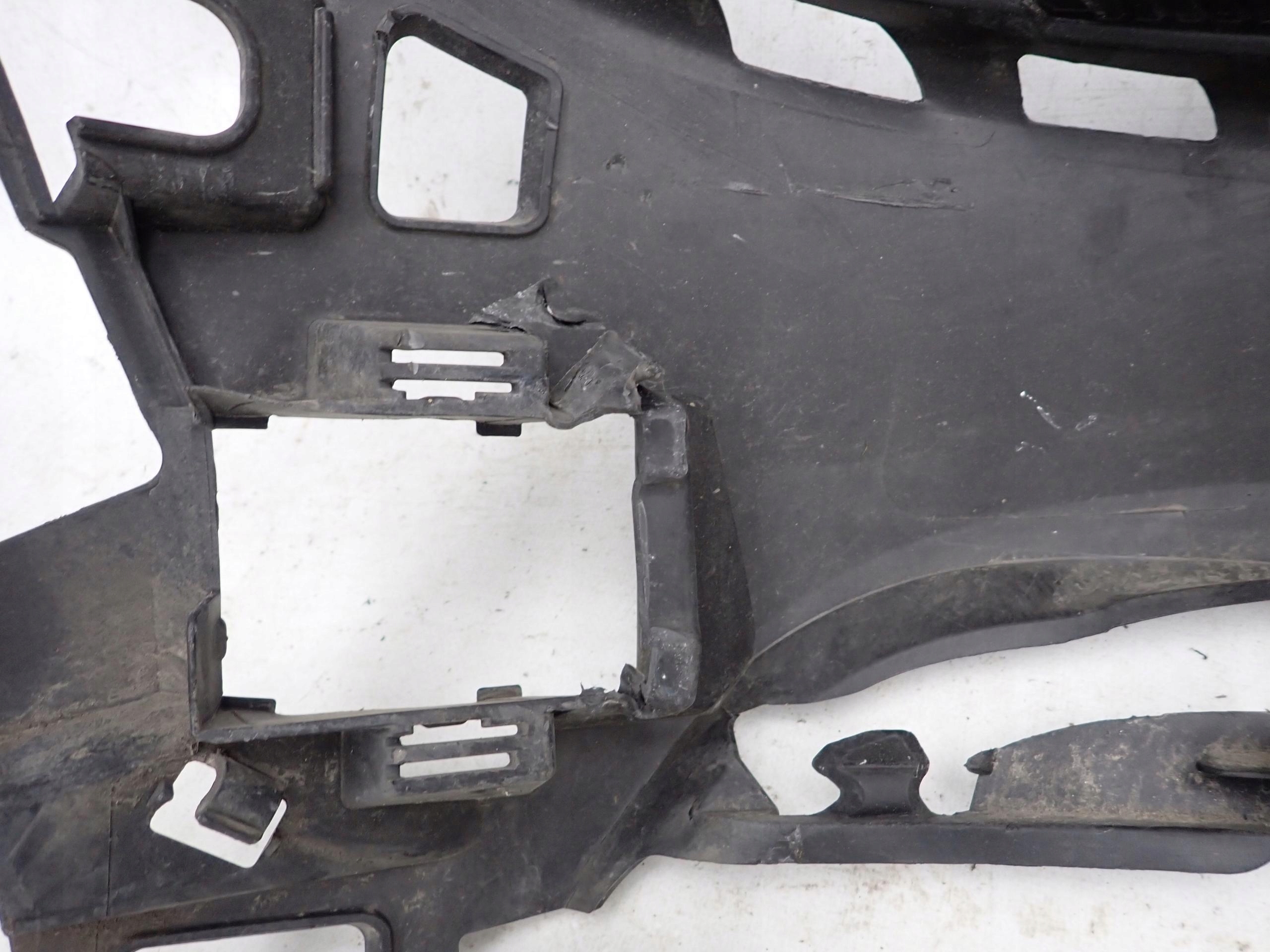 MERCEDES E-KLASA W213 support left bumper front front