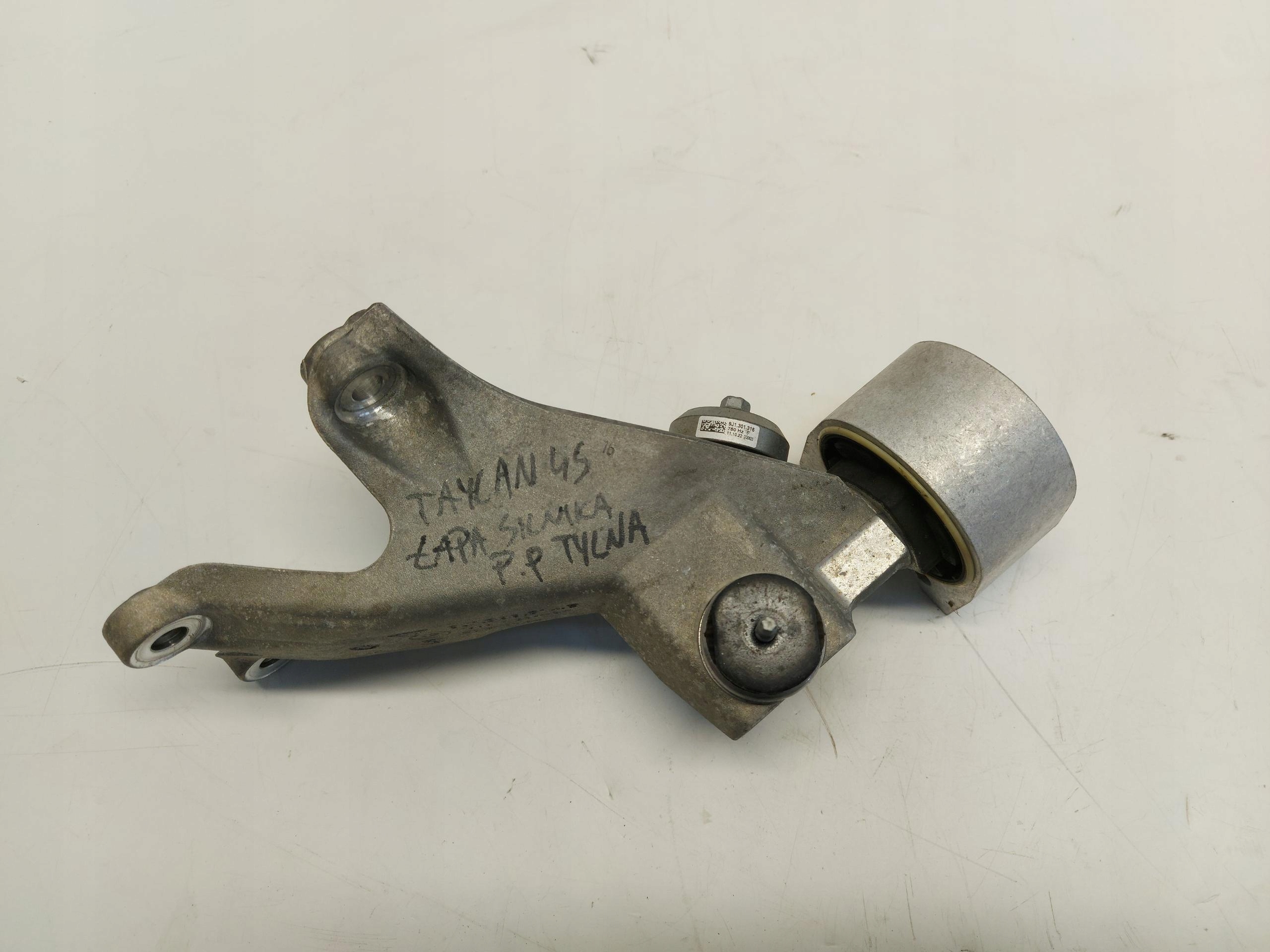 Porsche Taycan 4S 9J1 2022 holder engine mount right front rear