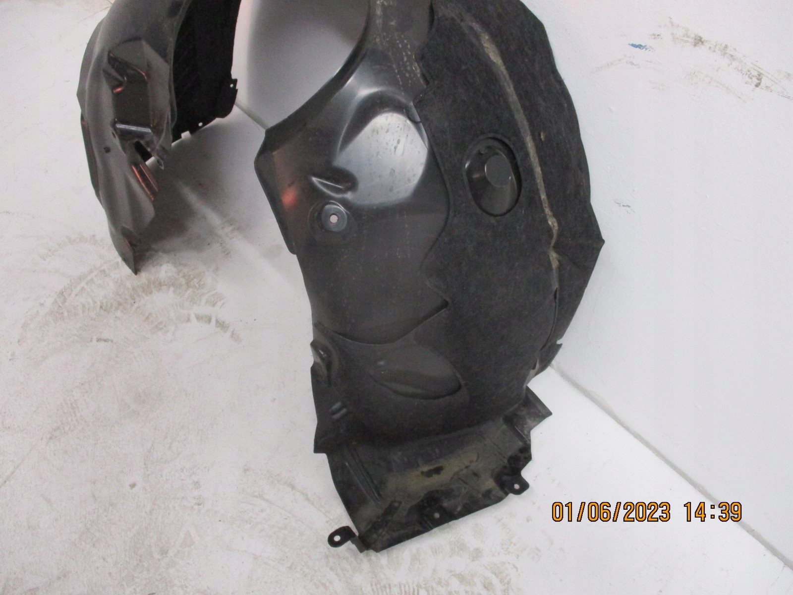 mudguard BMW 2 U06 8498435 8498436 21R