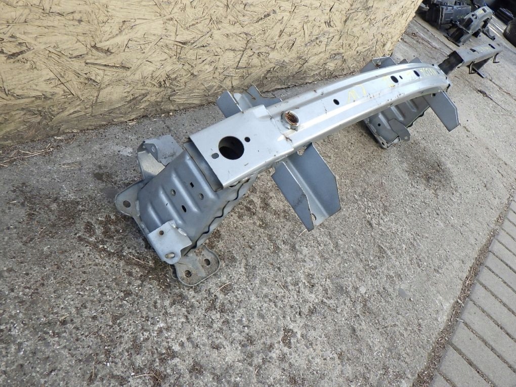 MAZDA 5 V LIFT 2010- bumper support front