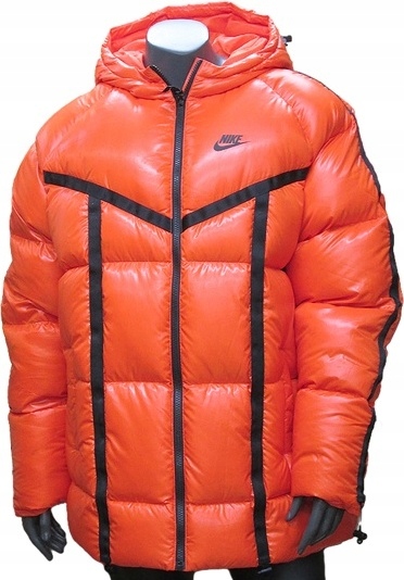 Oranžová prošívaná péřová bunda Nike S
