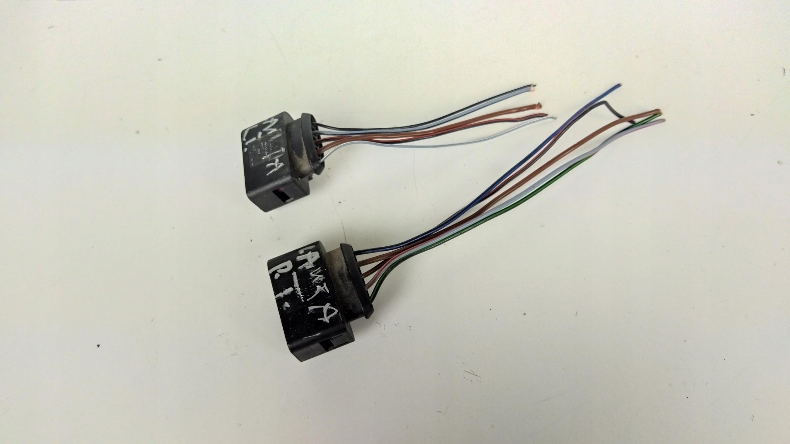 VW AMAROK ВИЛКА КУБ ЗАДНИЙ ФОНАРЬ