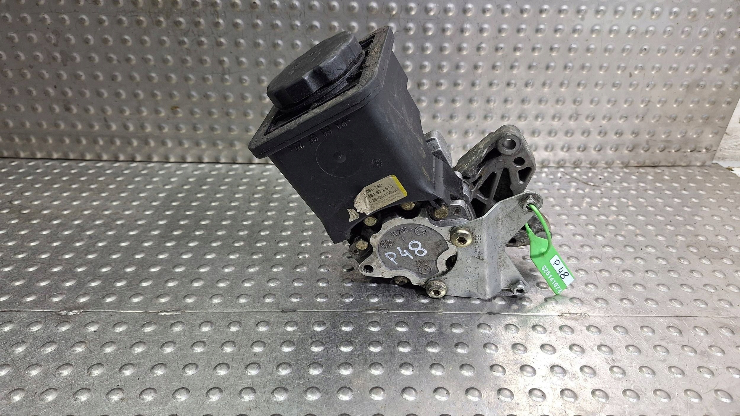 Pompa servosterzo 1095749 7691974518 BMW SERIA 5 E39 M57