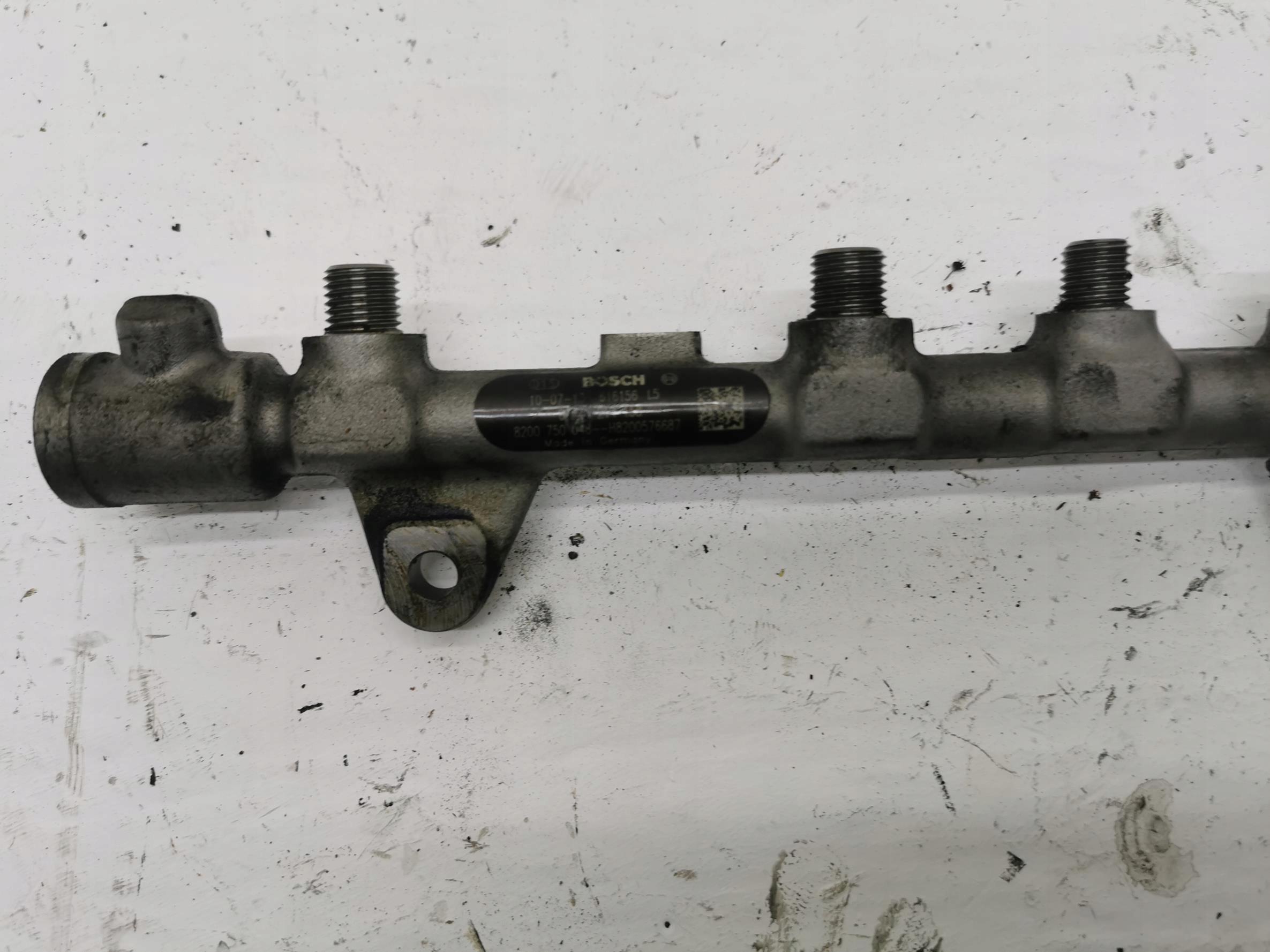 Rampe injection RENAULT SCENIC III 8200750048 1.9