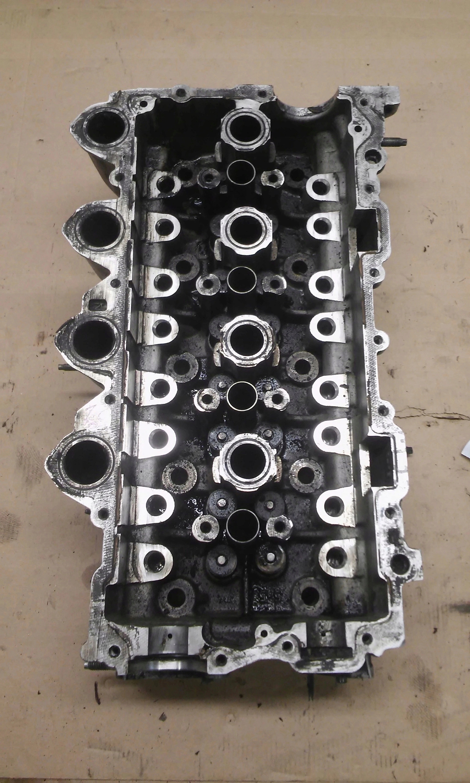 TESTATA Motore CITROEN FOCUS MK2 CMAX MK1 1.6 D