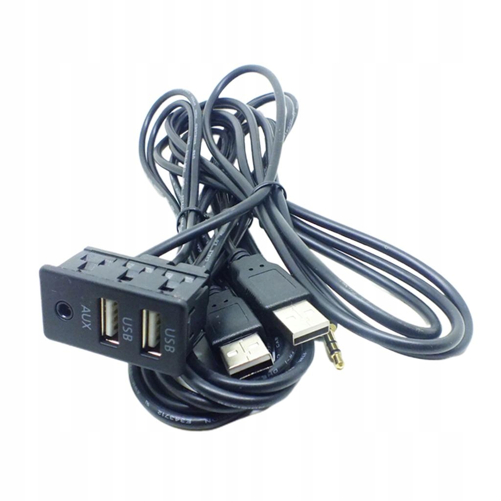 Czarne gniazdo adaptera USB AUX i podwójnego USB,