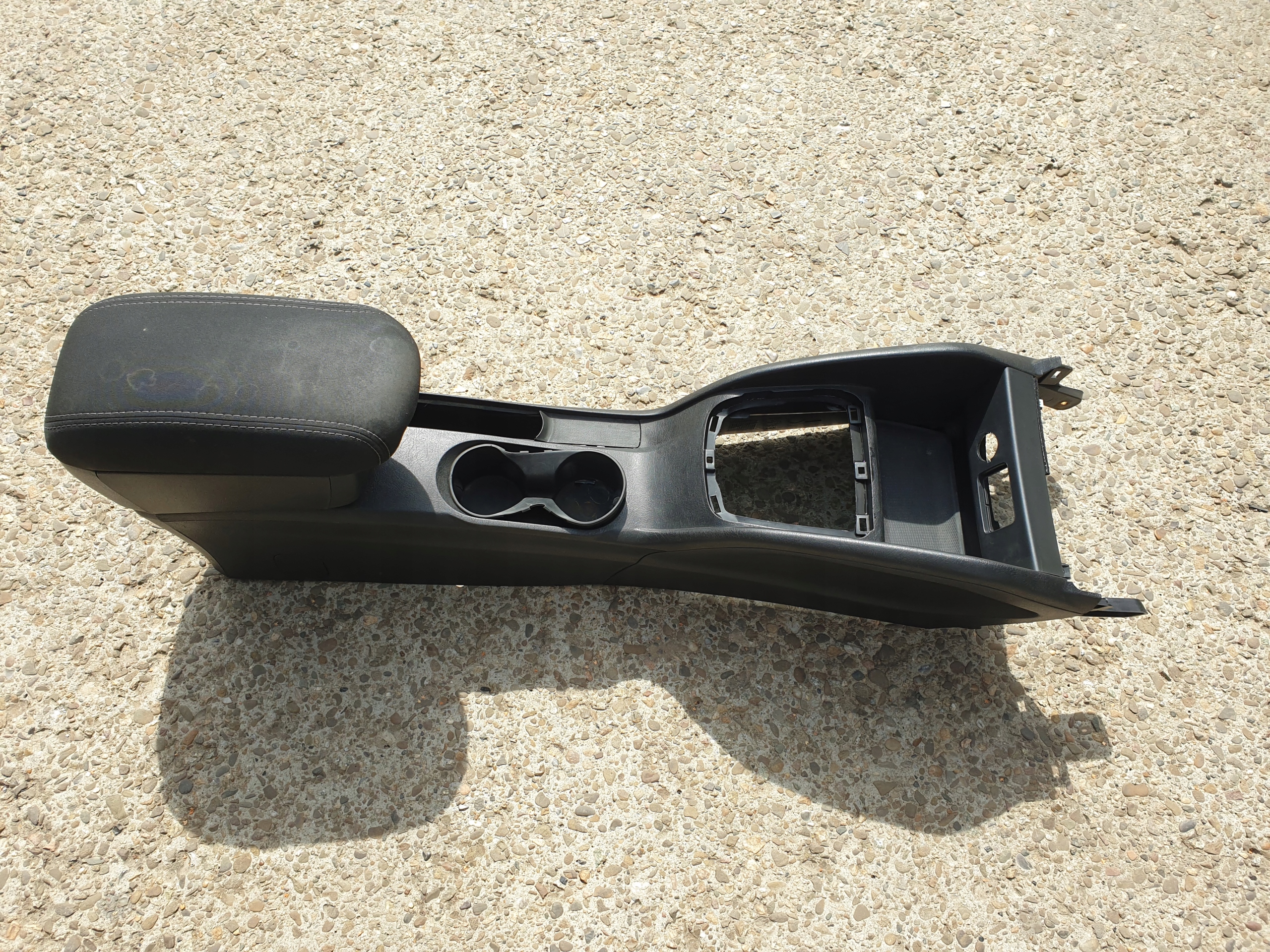 PODŁOKIETNIK KONSOLA TUNEL FIAT TIPO 2015-