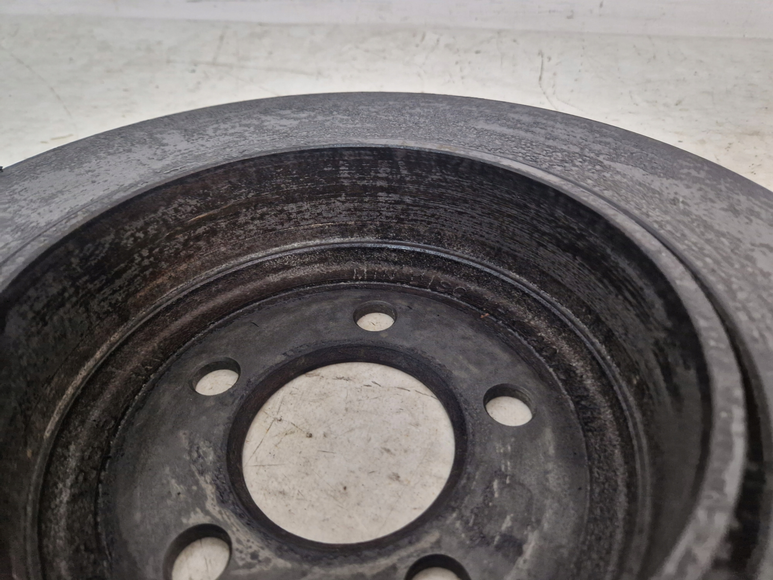 DODGE CHARGER 15- CHALLENGER 3.6 5.7 discs brake rear part