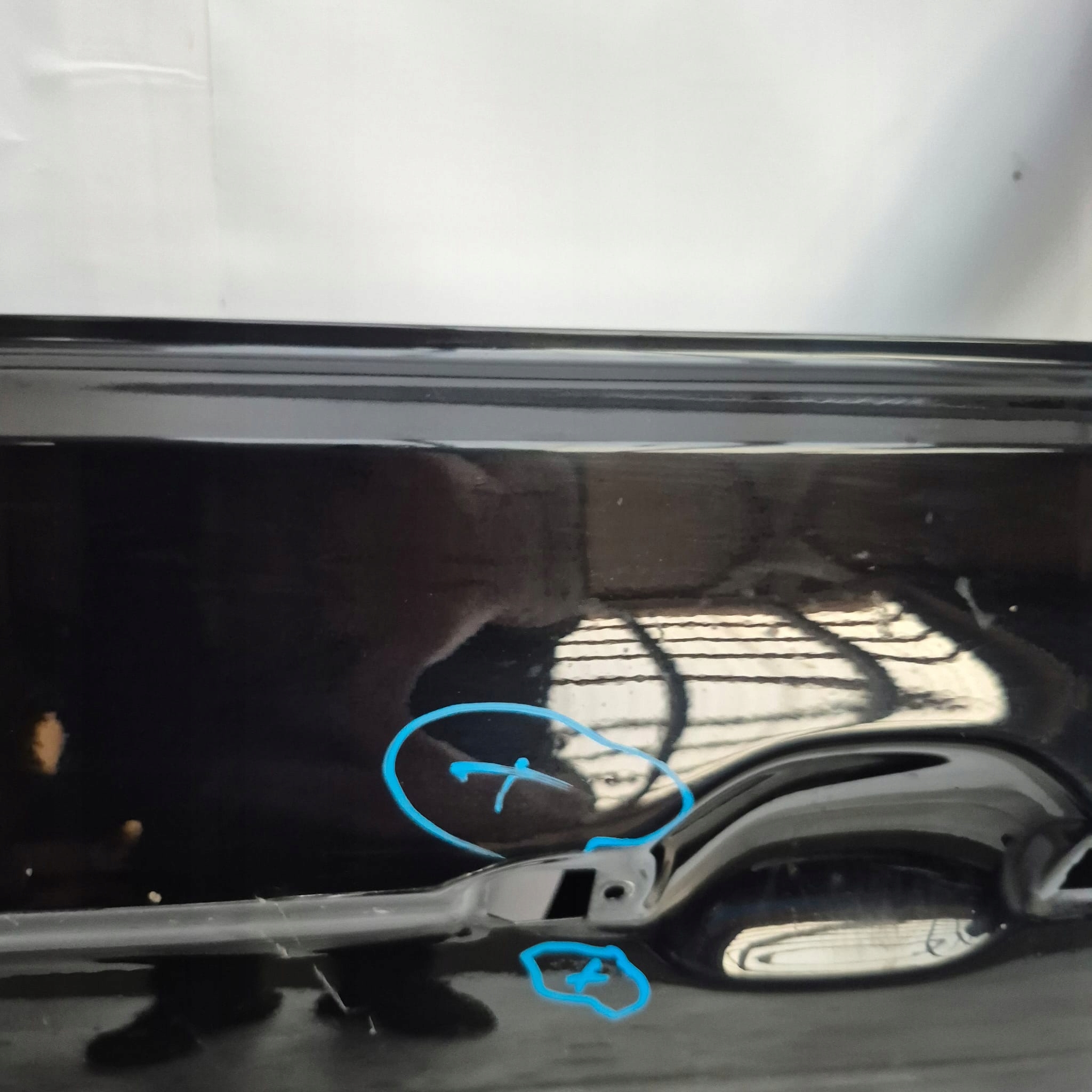 VW PASSAT B8 14- door left front front 3G0831311F