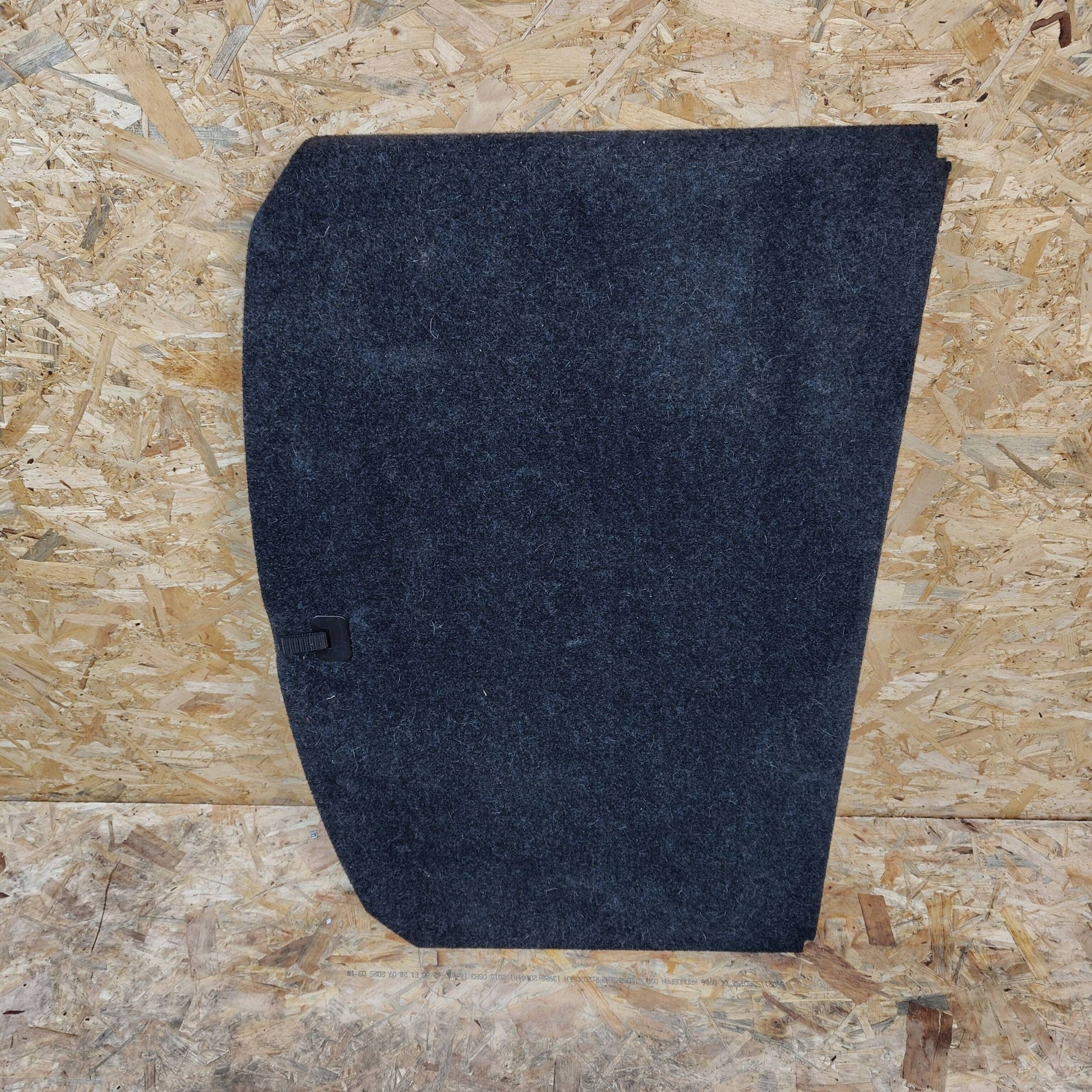 floor boot Toyota Yaris 82601002