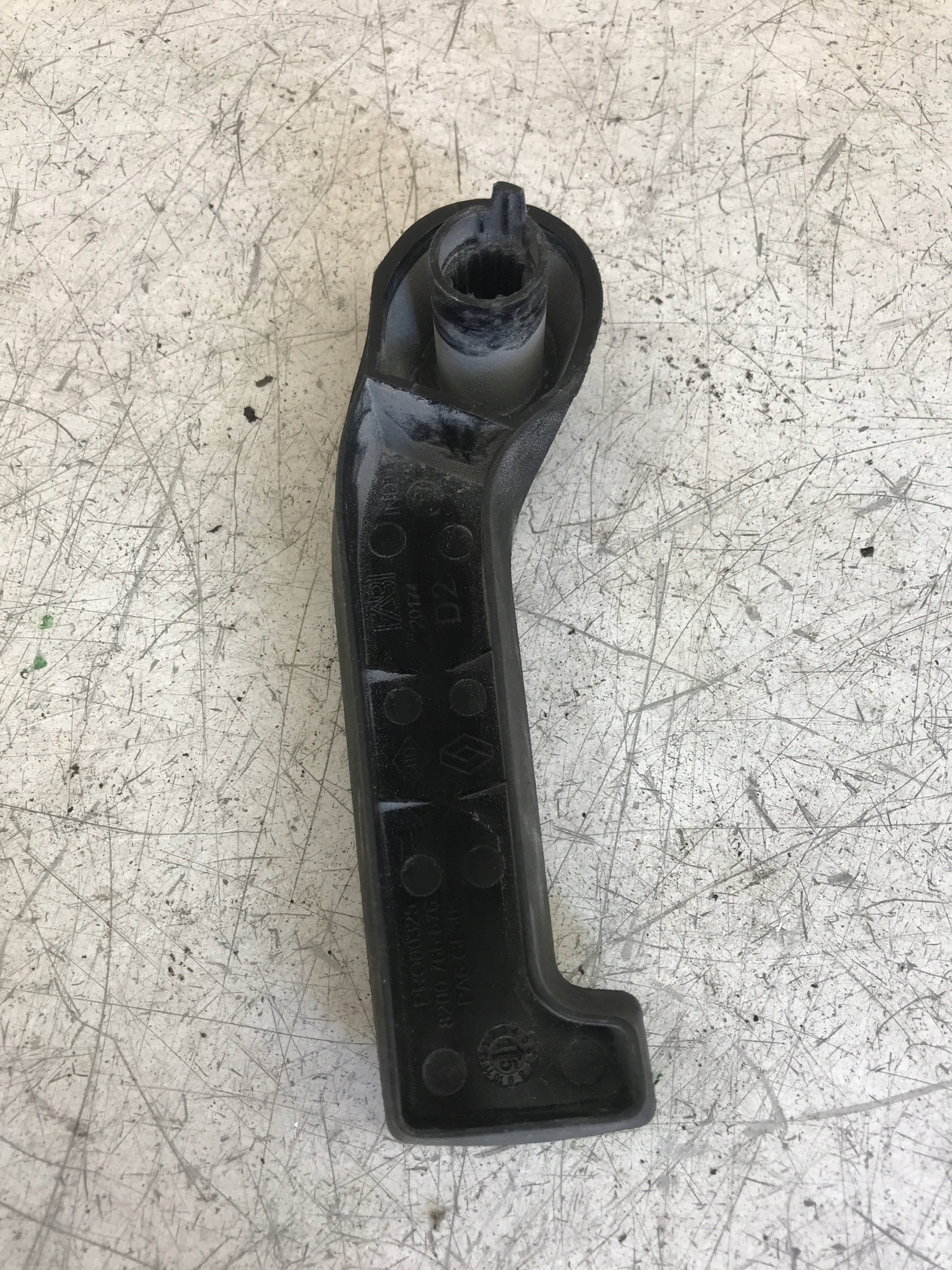 handle inner rear part MASTER III 8200766676
