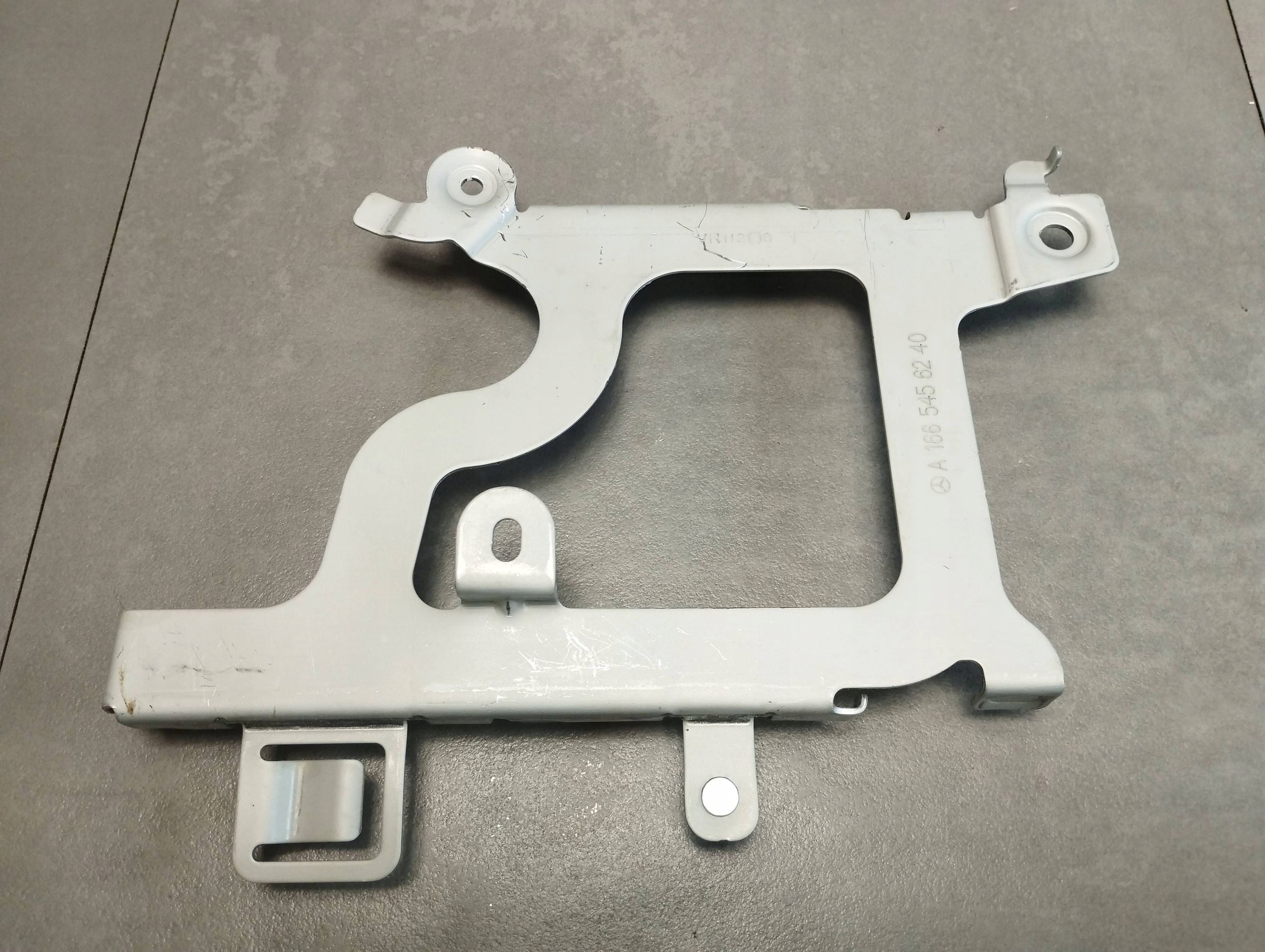 Mercedes-Benz GLE W166 control unit retainer A1665456240 UK