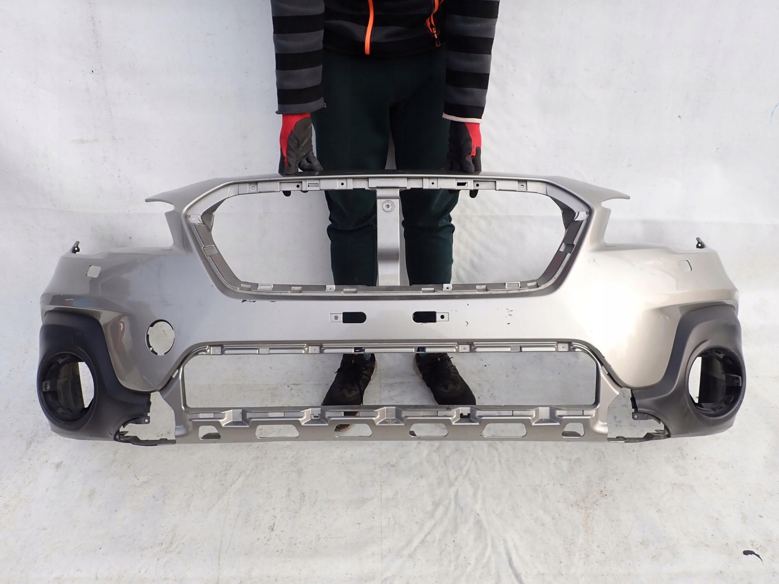 SUBARU OUTBACK V 5 LIFT 17-19 bumper front washer