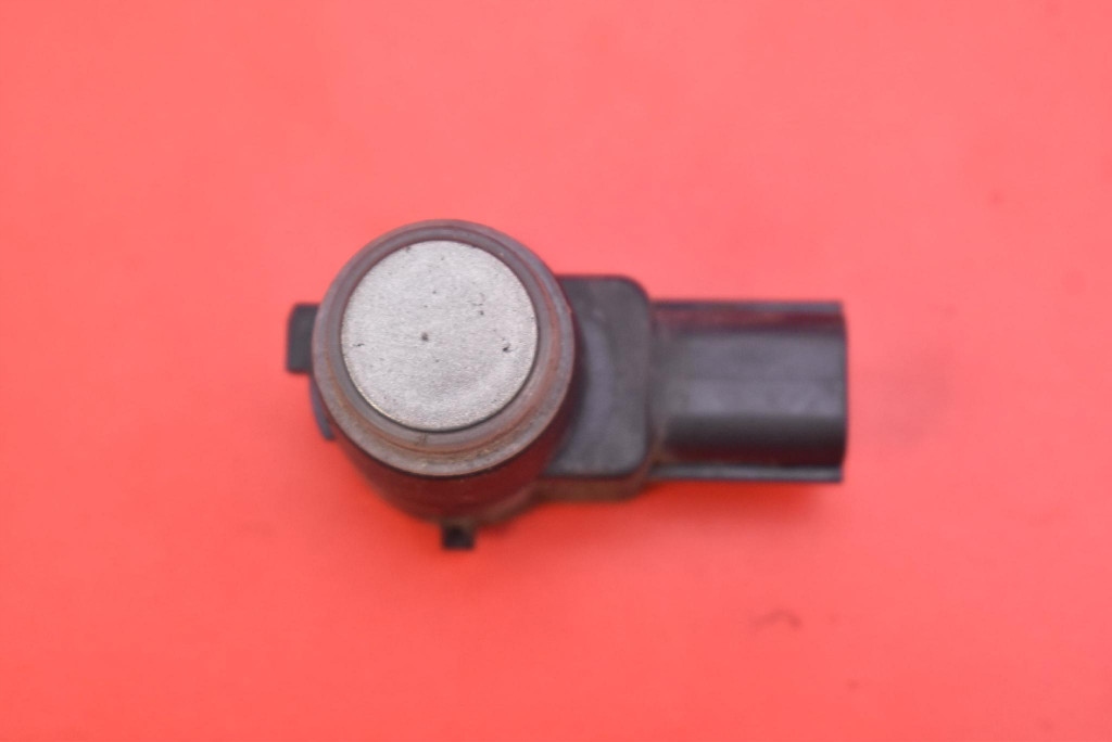Sensor Parken vorne PDC 13302419 OPEL MERIVA B 10-14
