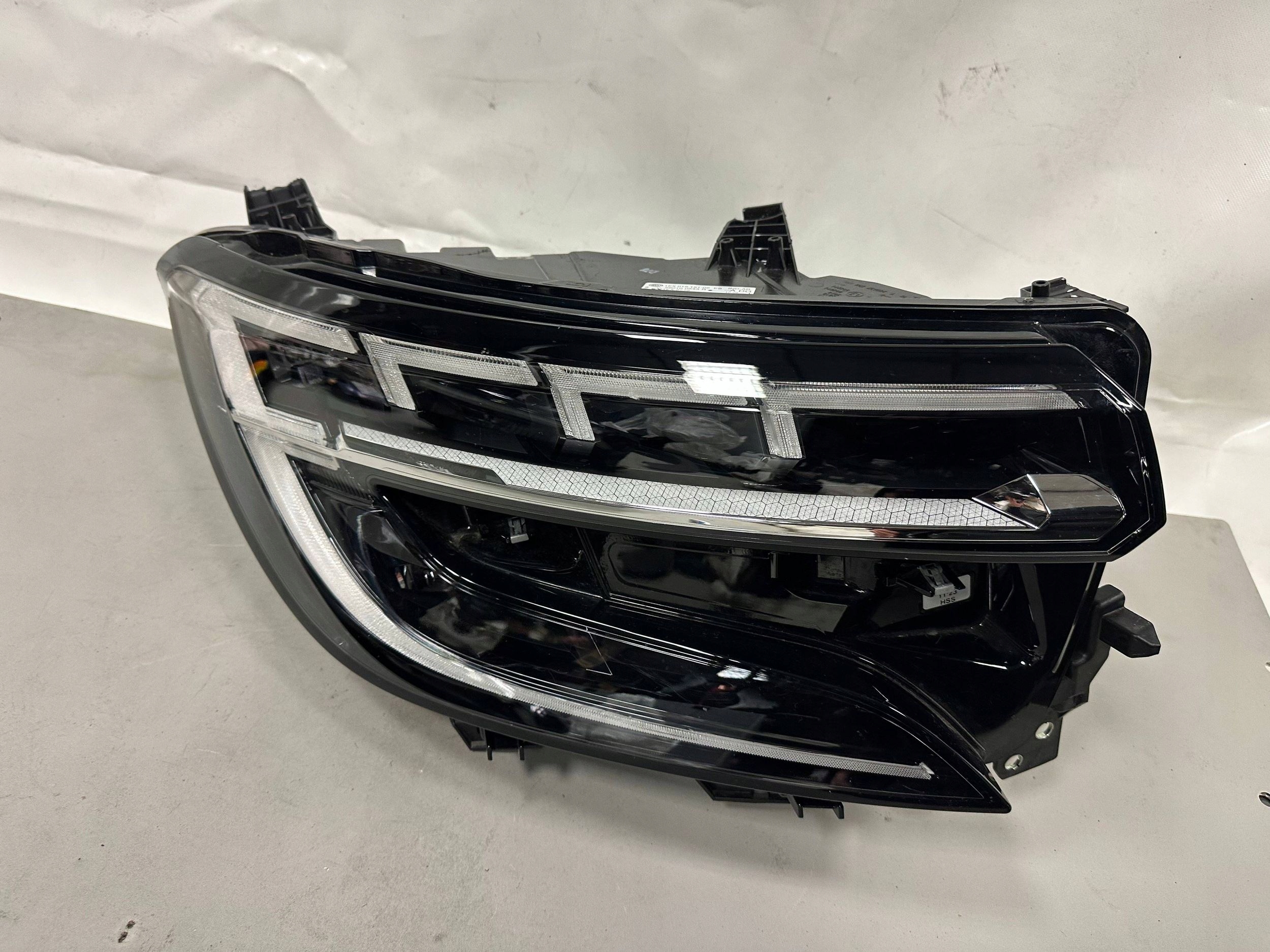 RENAULT AUSTRAL light front right FULL LED 260100543R