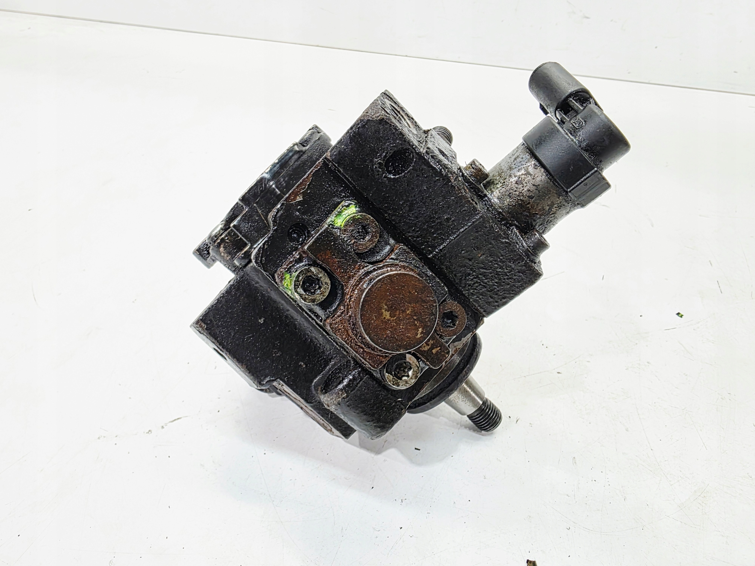 feed pump CR AUDI A4 B7 A6 C6 A8 D3 2.7 3.0 TDI 059130755E