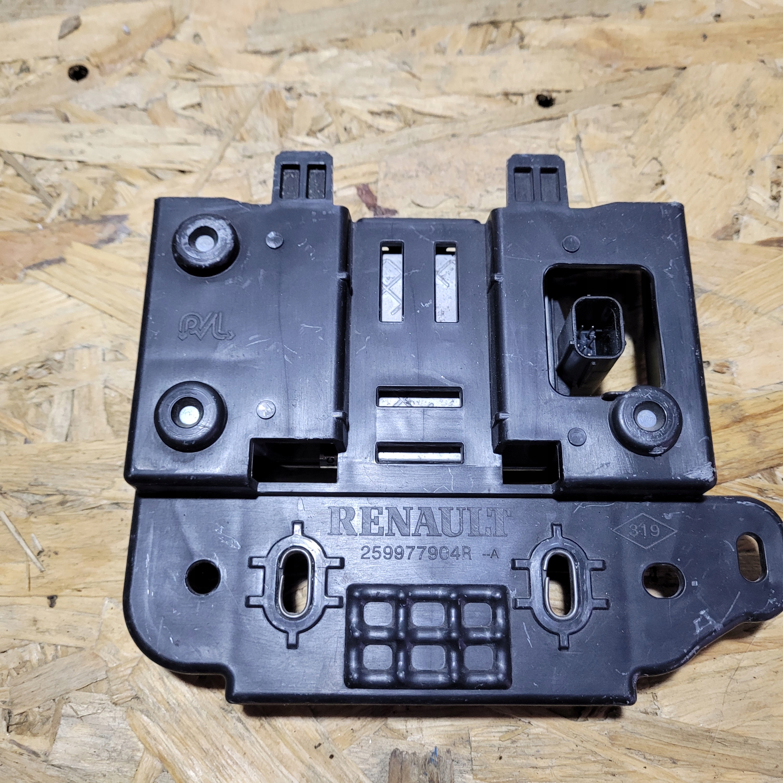 RADAR DISTRONIC PLUS Halter CLIO V 284471113R