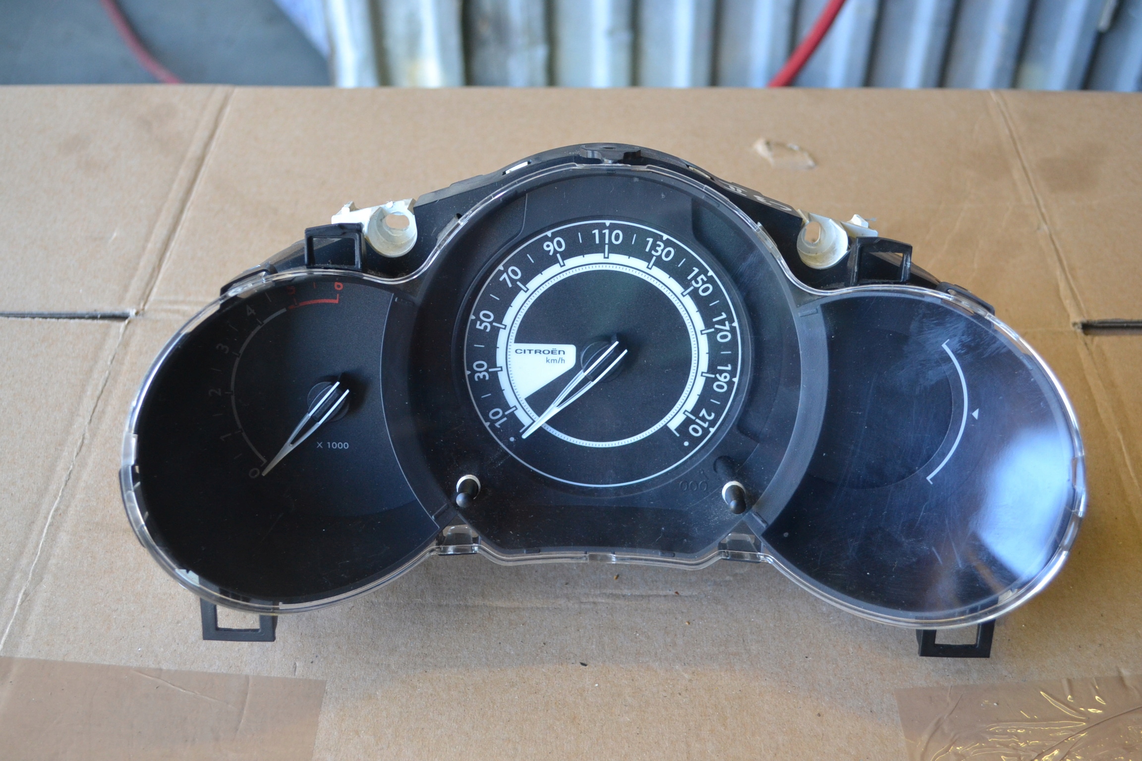 dials dials Citroen OE 98041181XT