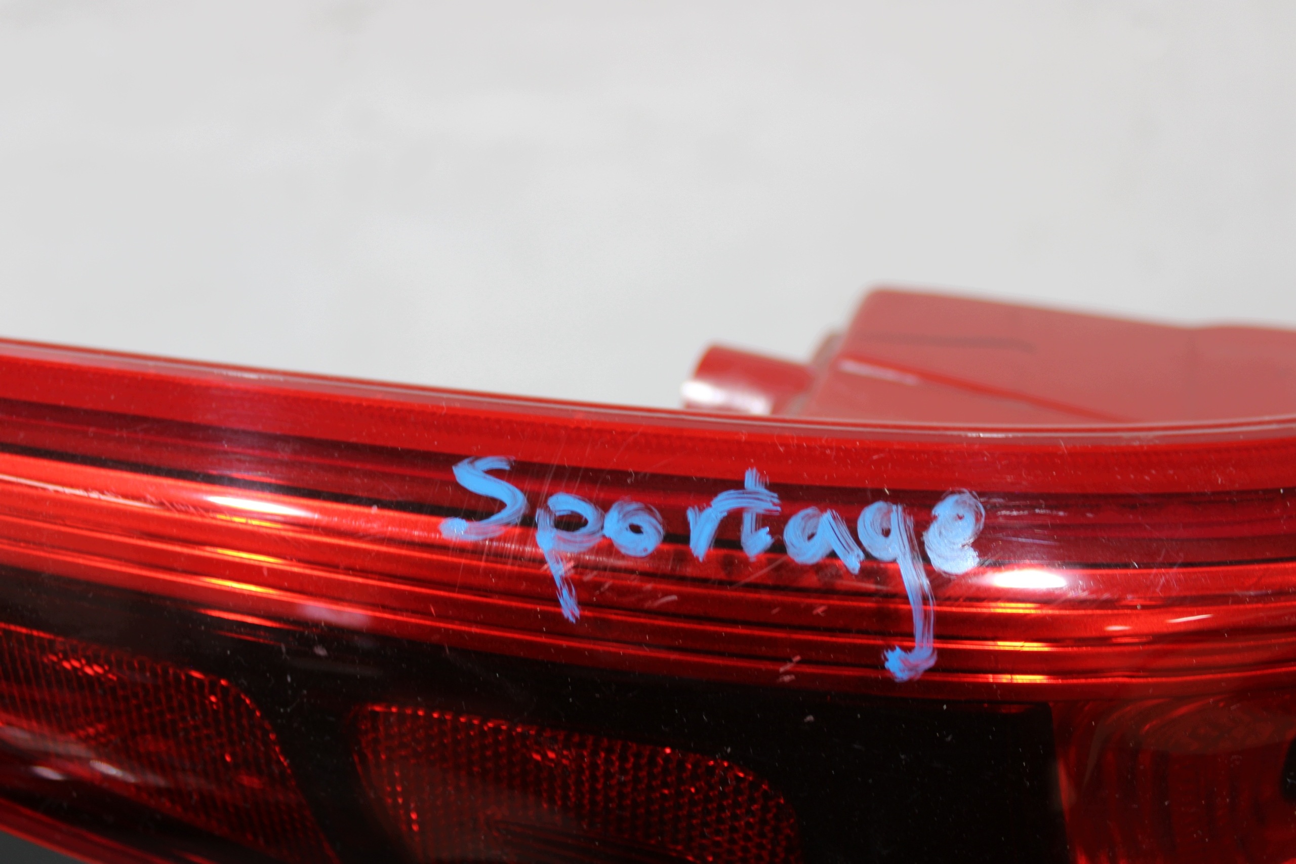 licht links heck KIA SPORTAGE 4 IV GT- LINE