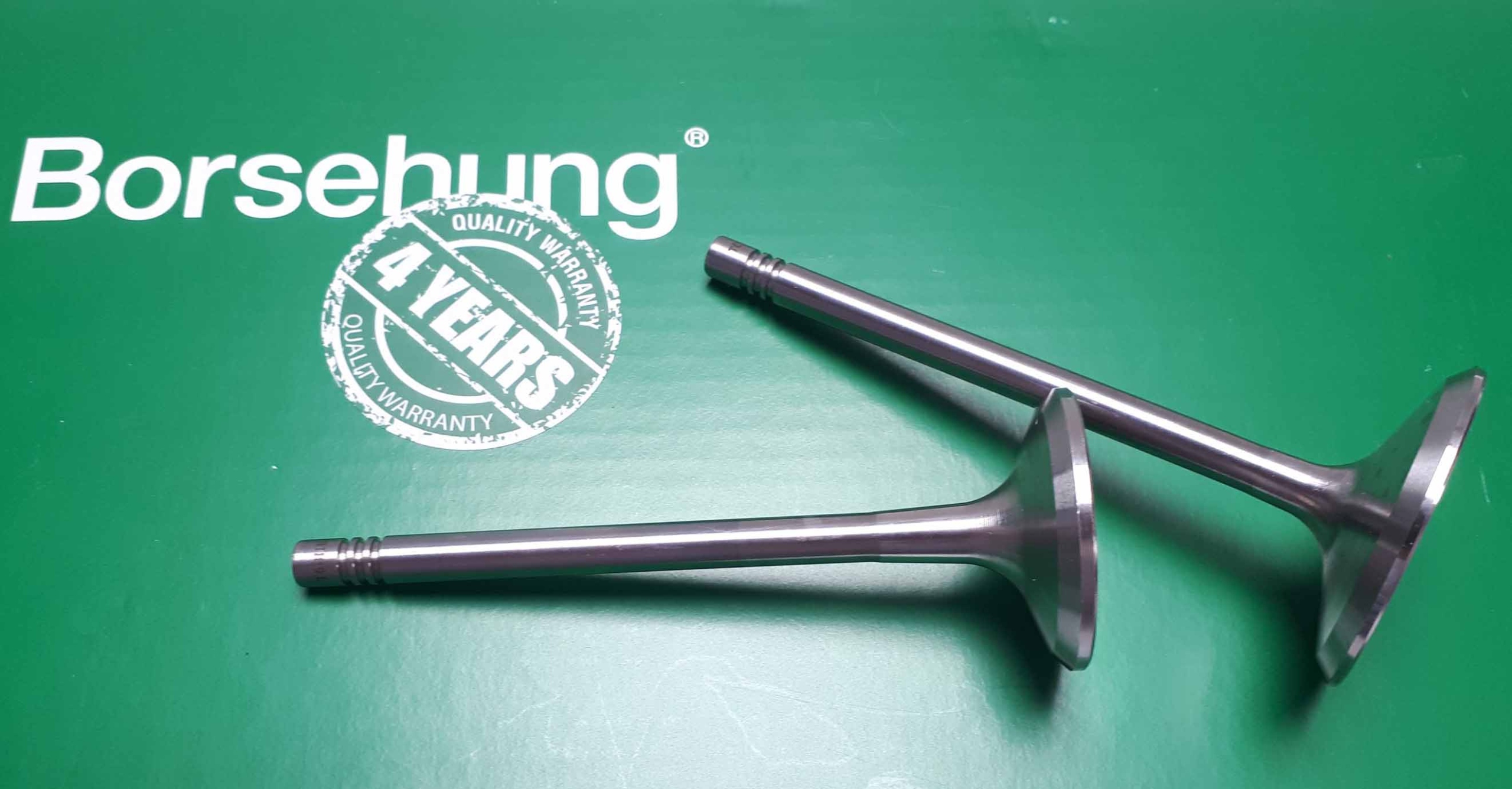 ZAWORY SSACE WYDECHOWE ORG KPL 4 4 06B109601D Weight with packaging 1 kg