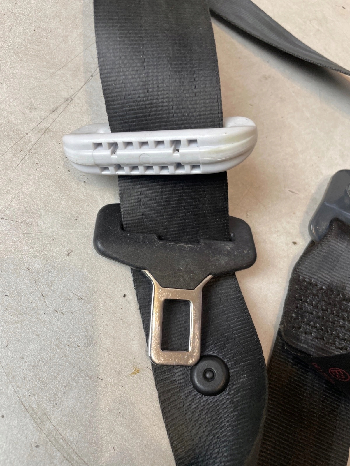 CINTURA SICUREZZA ANTERIORE Anteriore sinistra Peugeot 208 e 2008 e