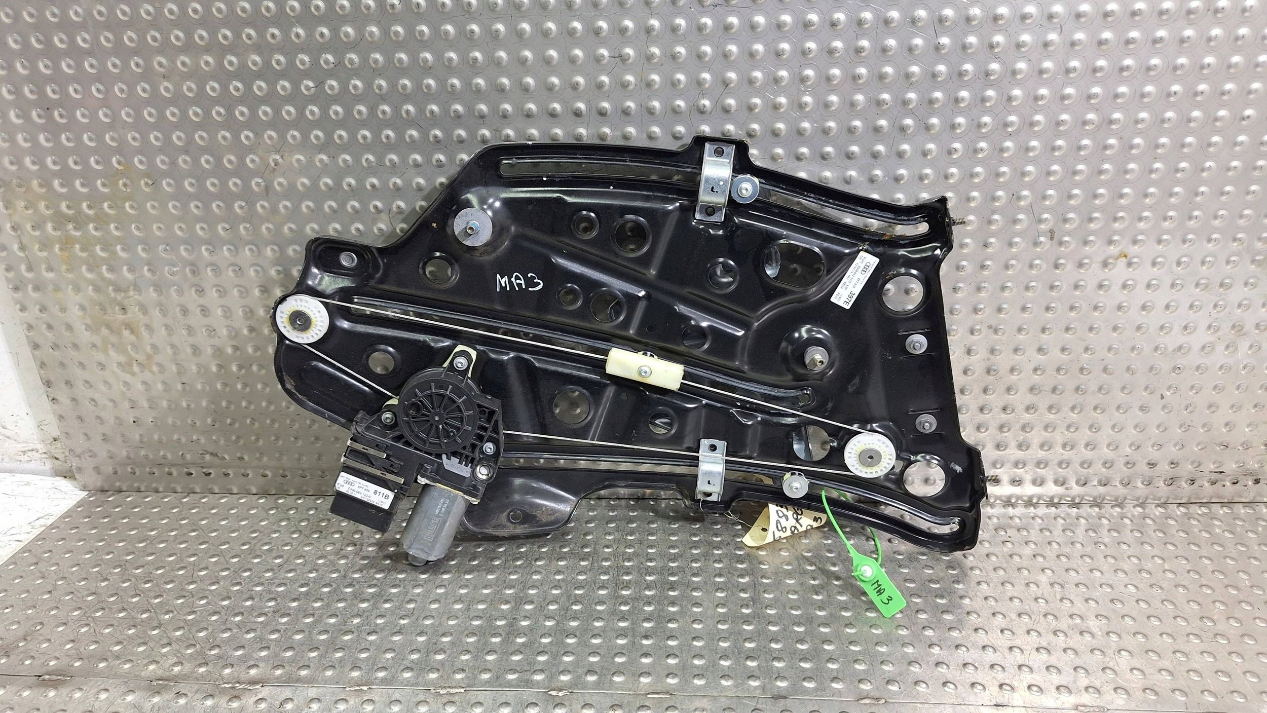 mechanism lifting windows left 8P7839397E VW GOLF VI 5K7 A3 8P CABRIO