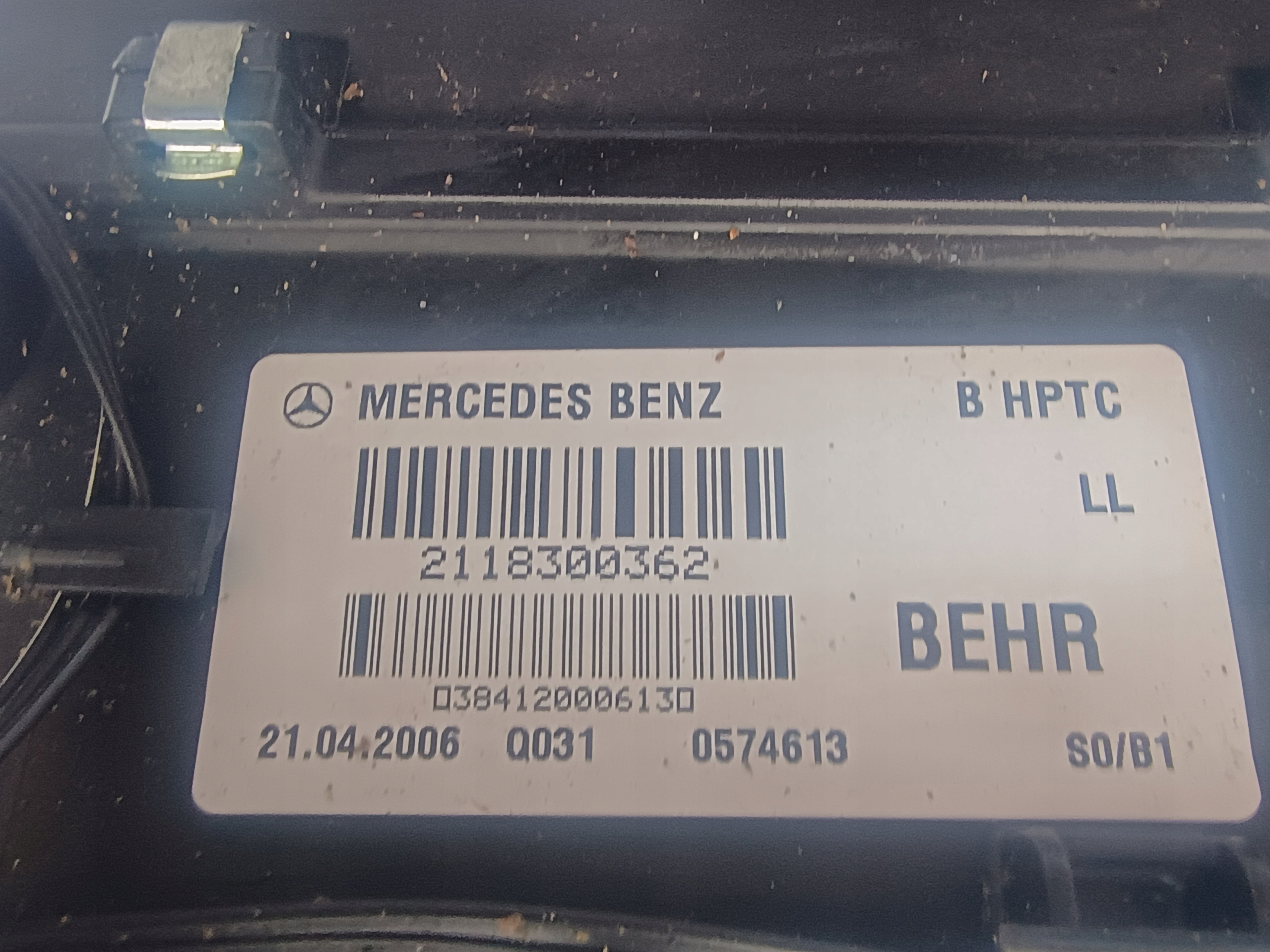 ohřívač 2118300362 MERCEDES W211