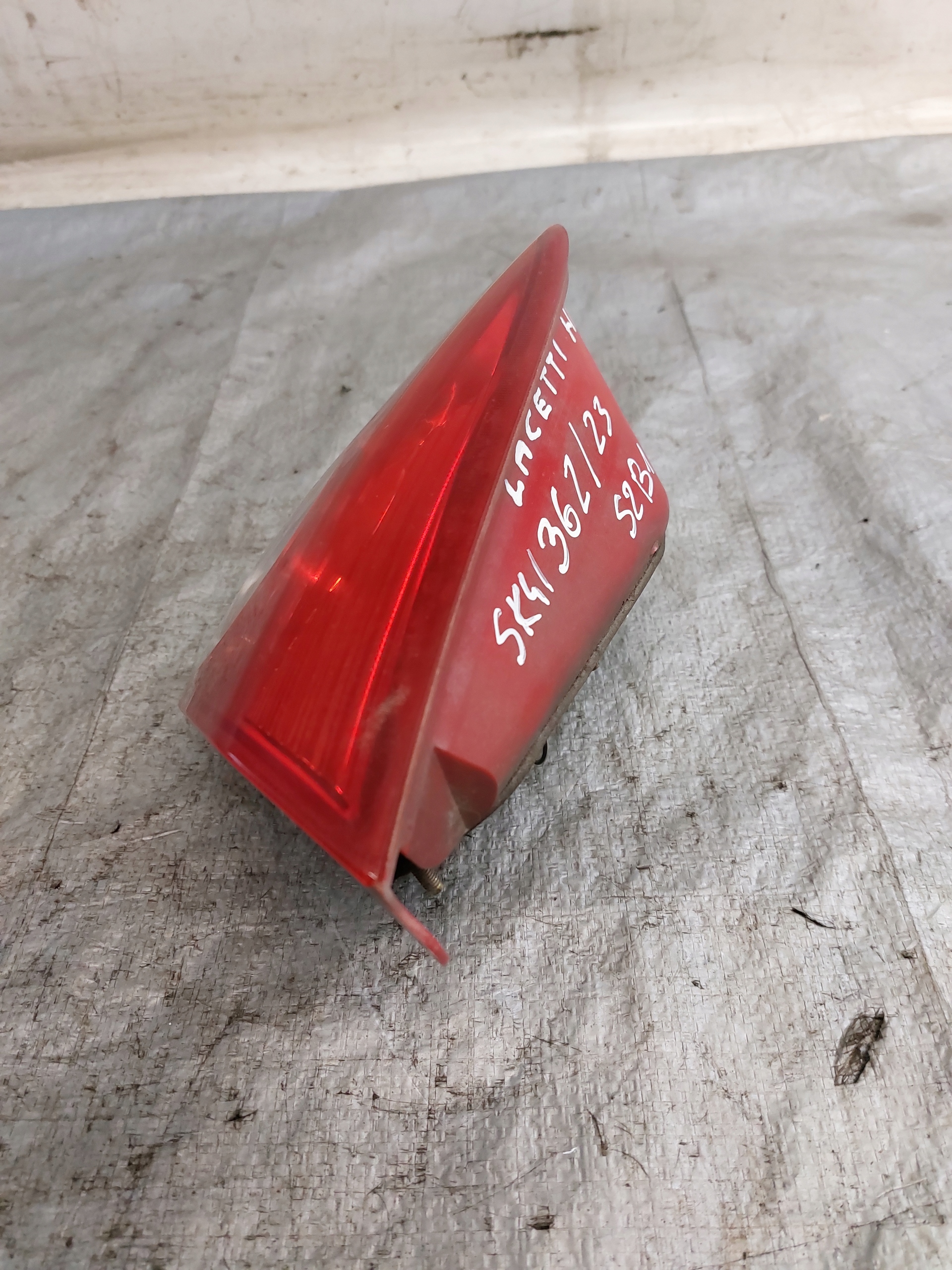 light right rear part to the bonnet CHEVROLET LACETTI HB